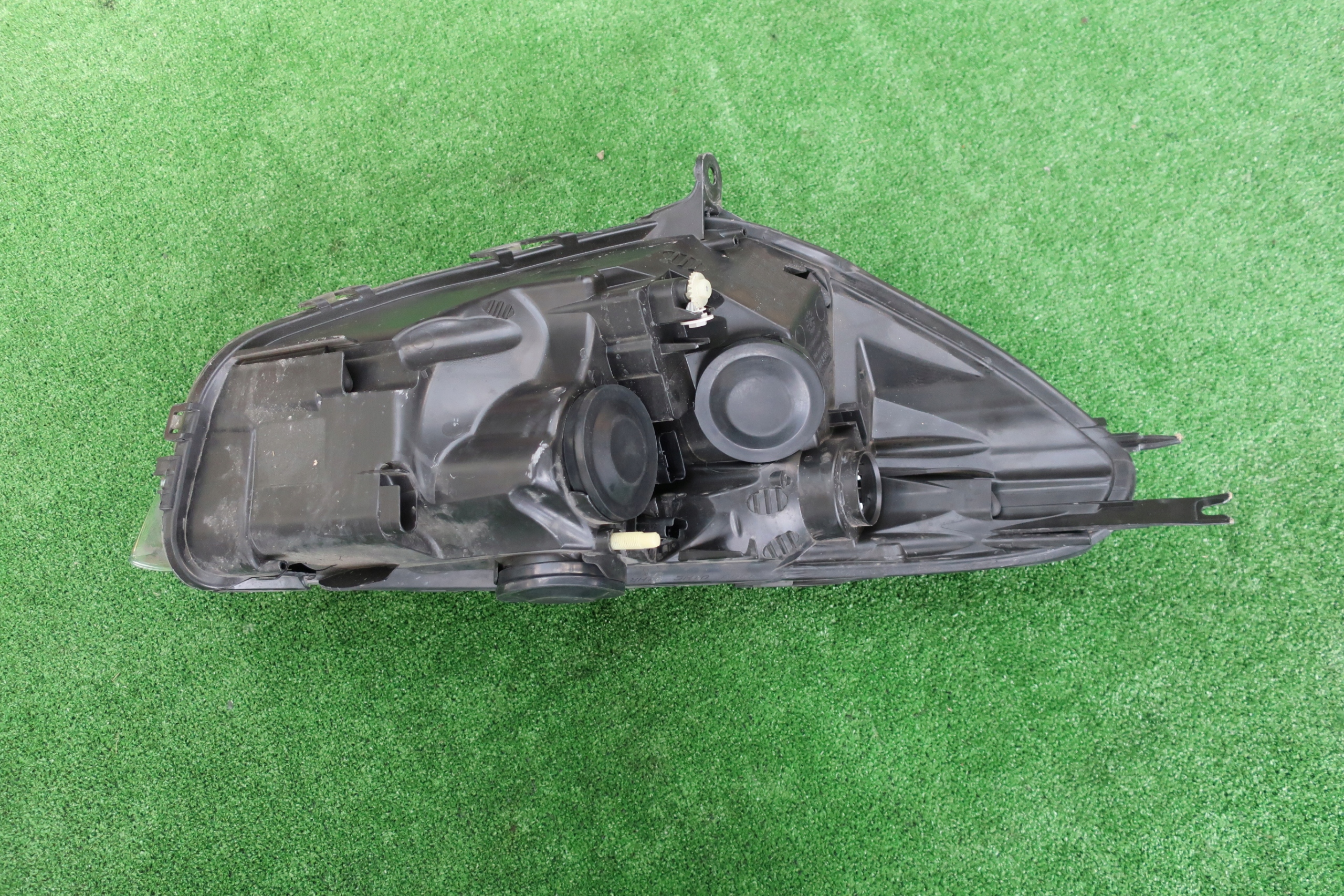 REFLEKTOR light front left and right RENAULT CLIO IV 2012R > 2019R