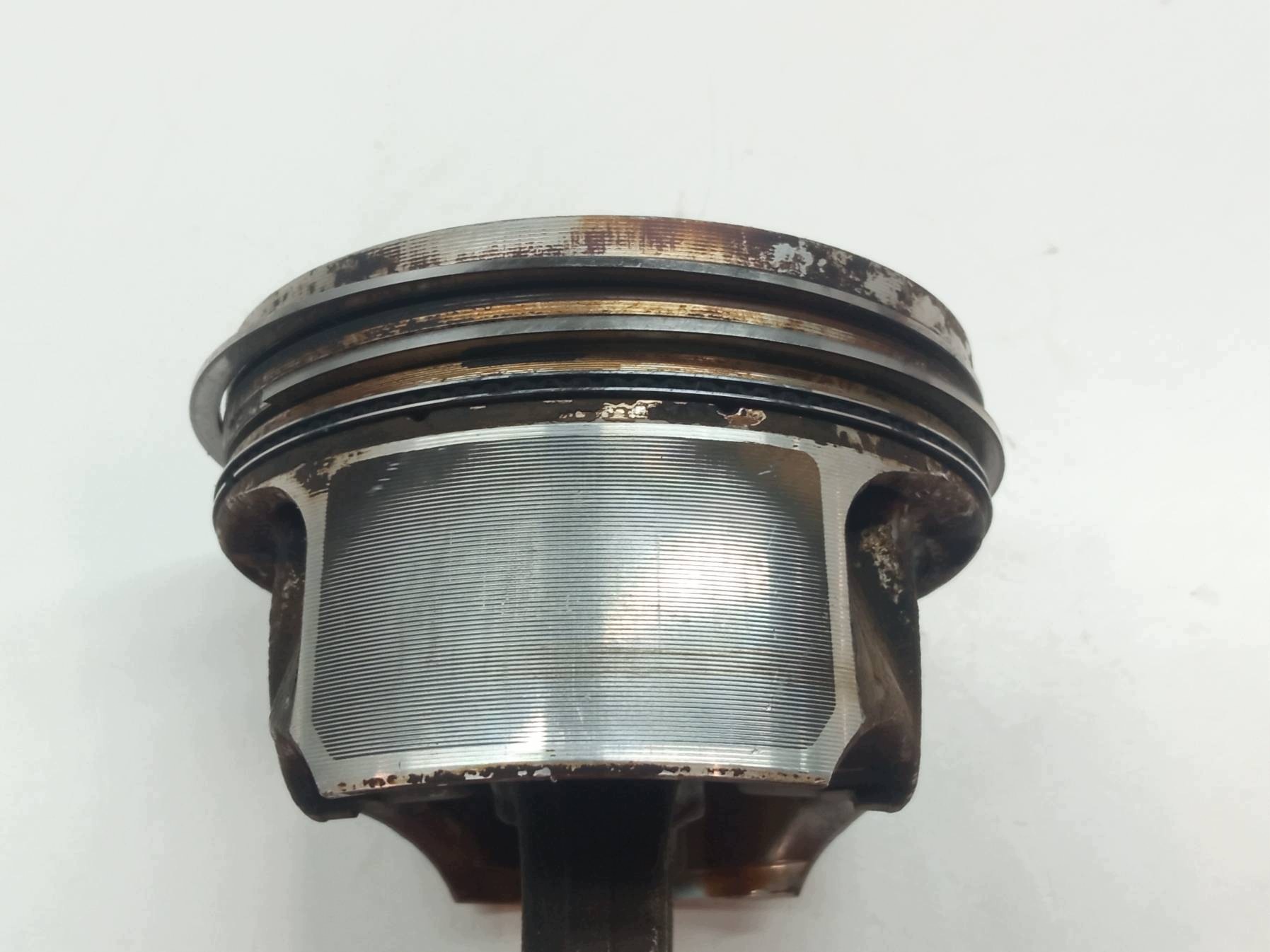 piston connecting rod 076182+ 1.4 TSI Skoda Octavia II (2004-2013)