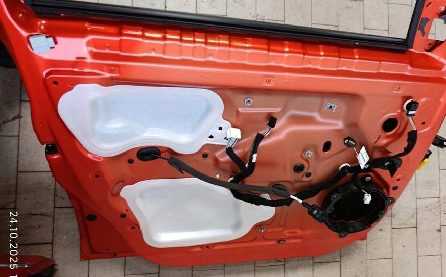 door rear. rear part side right Renault Twingo III