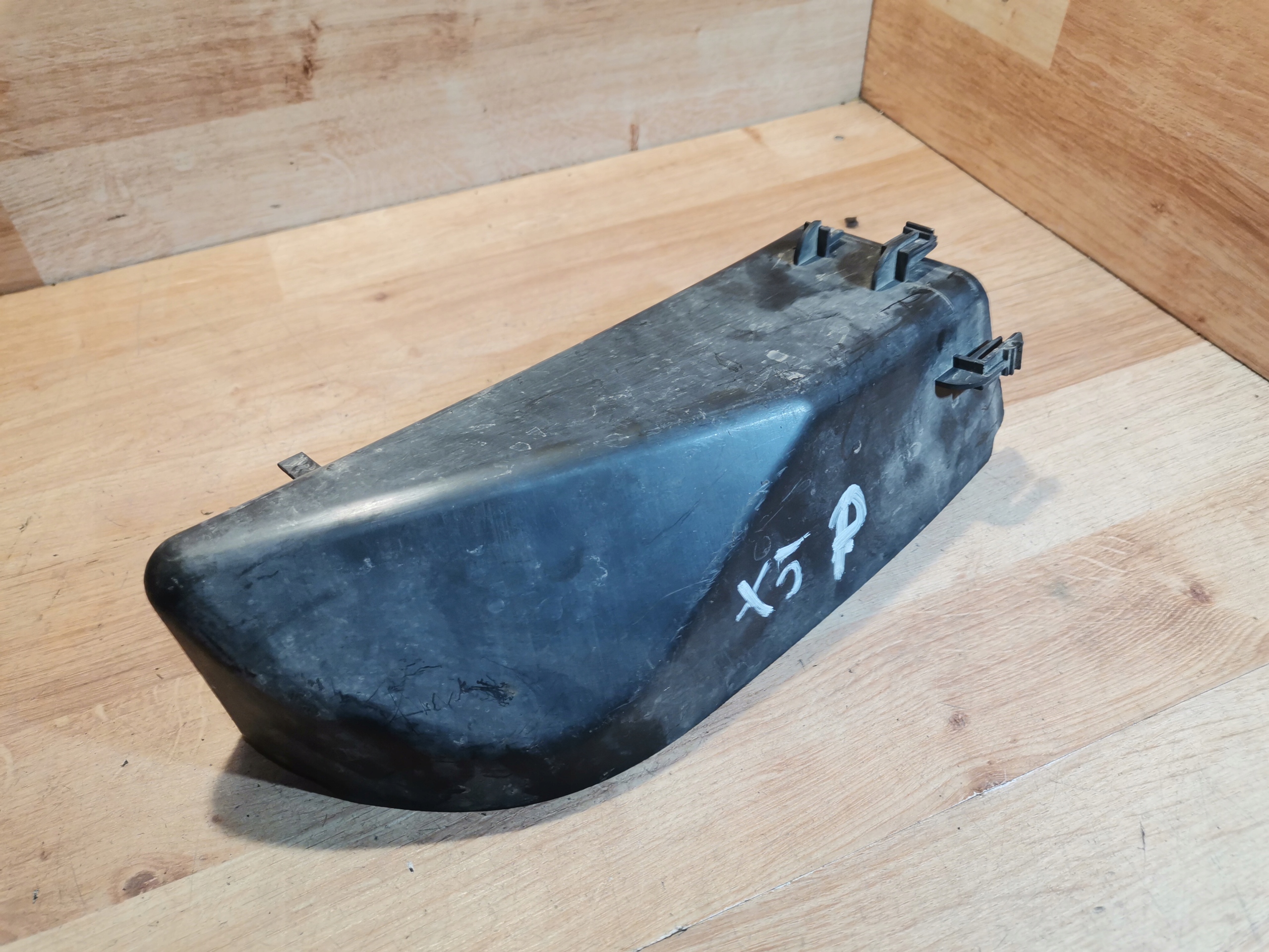drain intake tube air duct right 7123352 BMW X5 E53