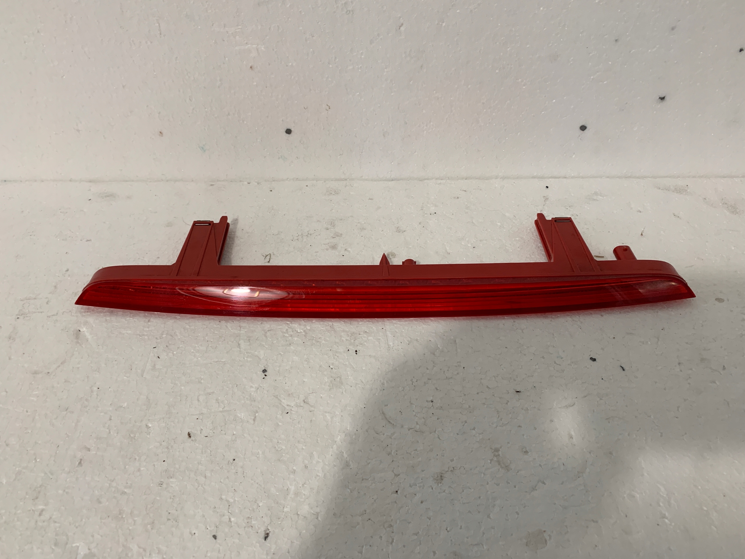 ОРИГИНАЛЬНЫЕ AUDI OE ТРЕТИЙ МИР ТОРМОЖЕНИЯm0945097