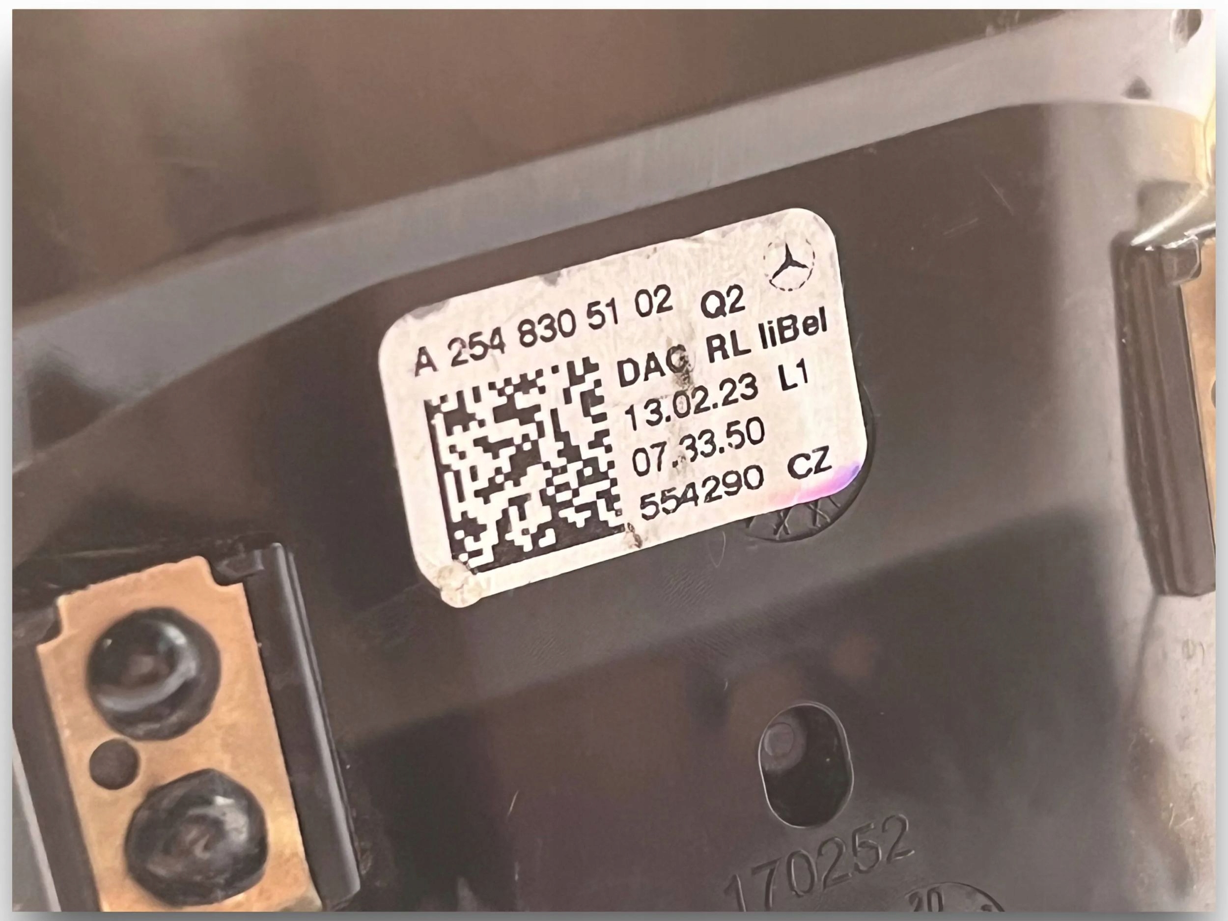 MERCEDES GLC X254 grid air conditioning devices 2548305102 @M