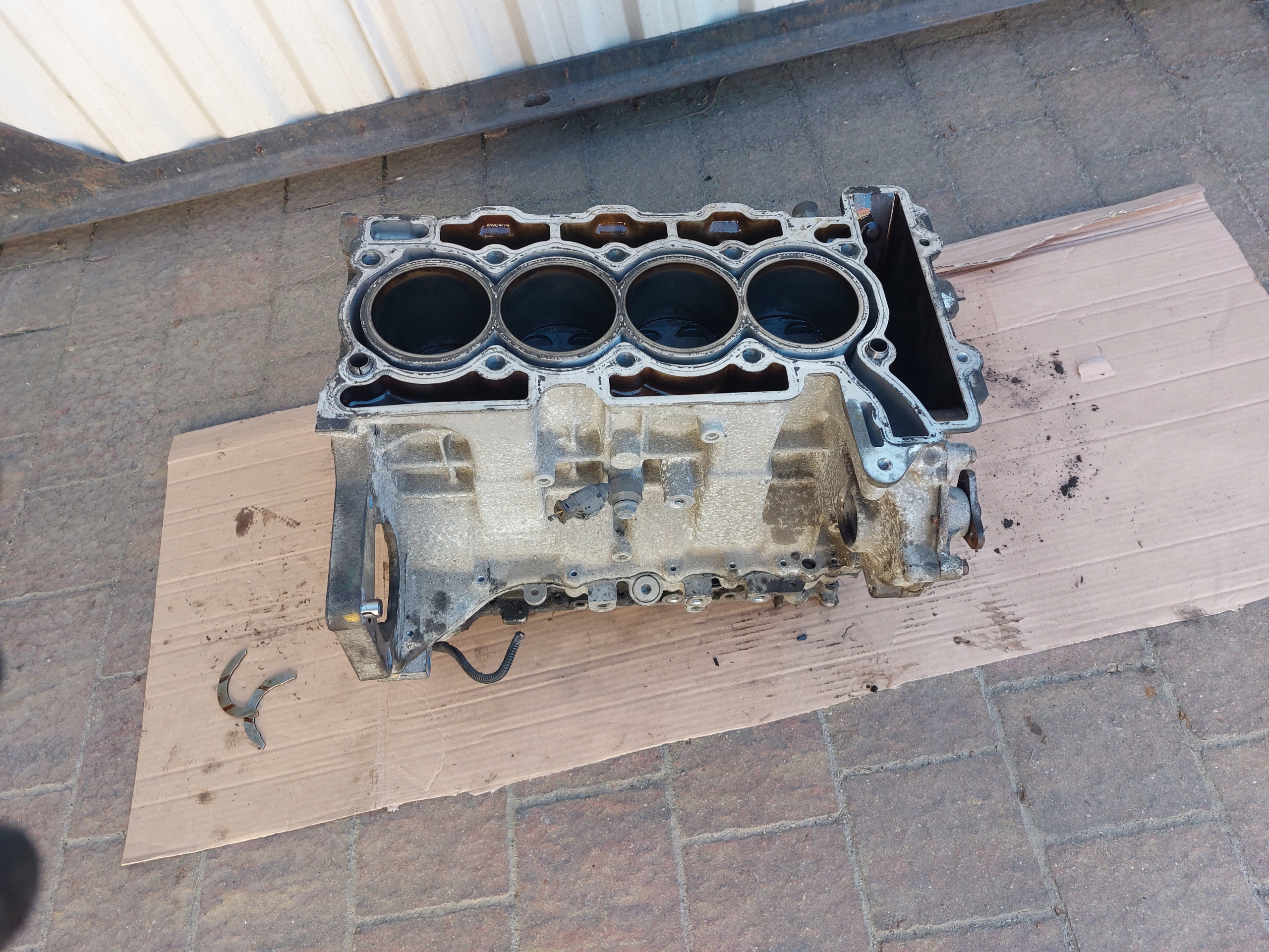 BLOK Motore pistoni MINI R60 1.6 B N16B16A 13r