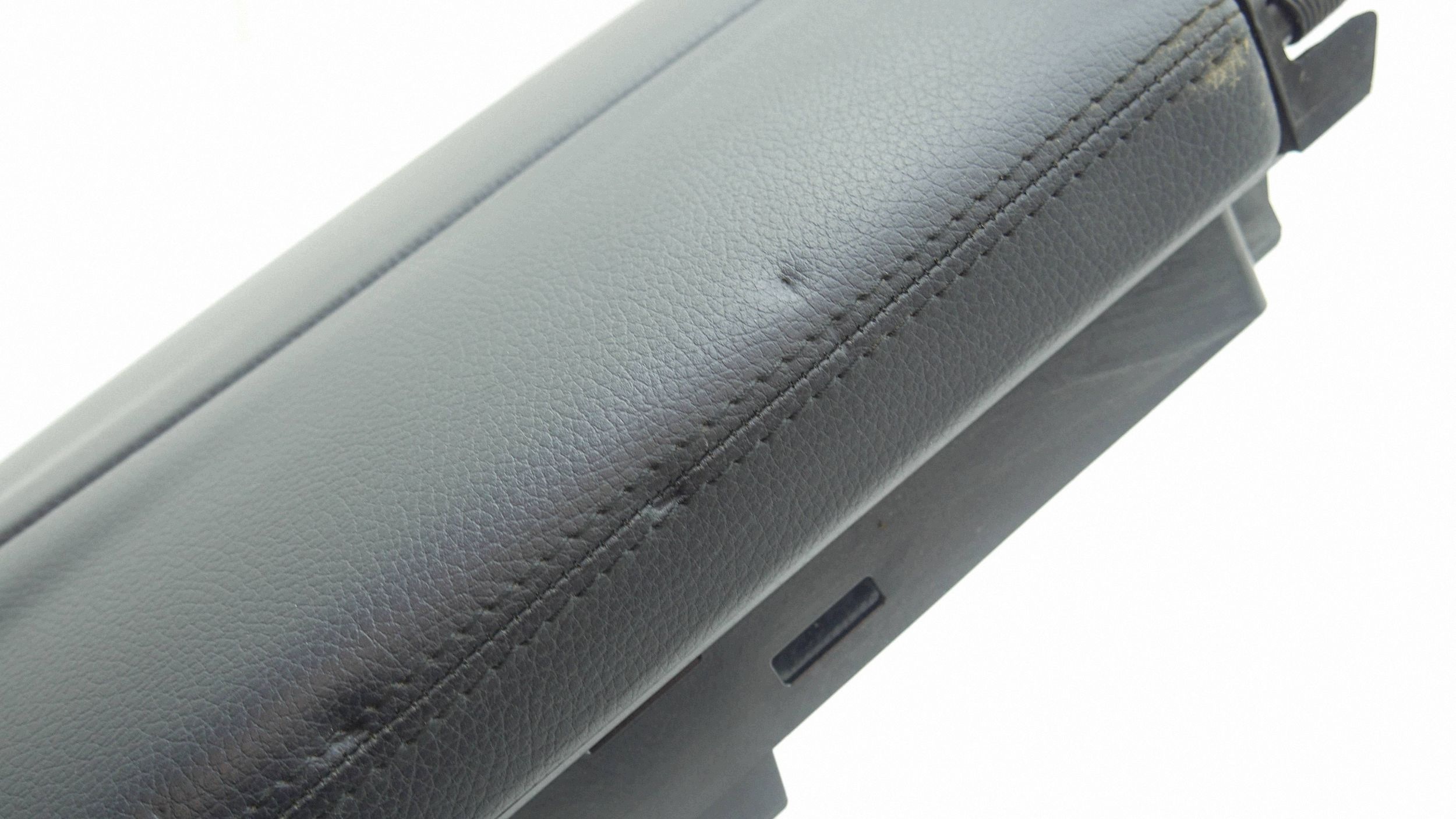 armrest passenger compartment TUNEL central MERCEDES W212 2125409010