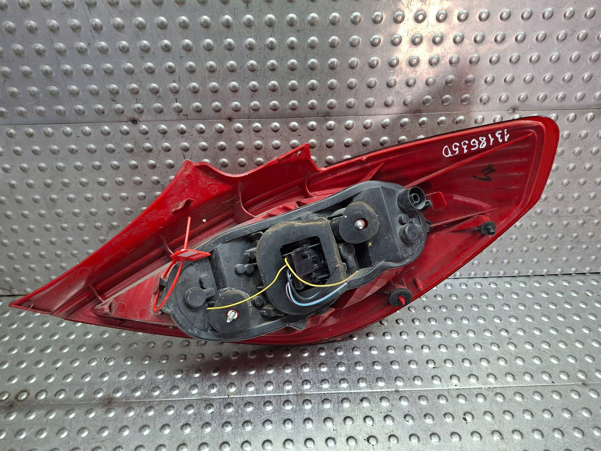 light left rear part 13186350 OPEL CORSA D 3 door 2006