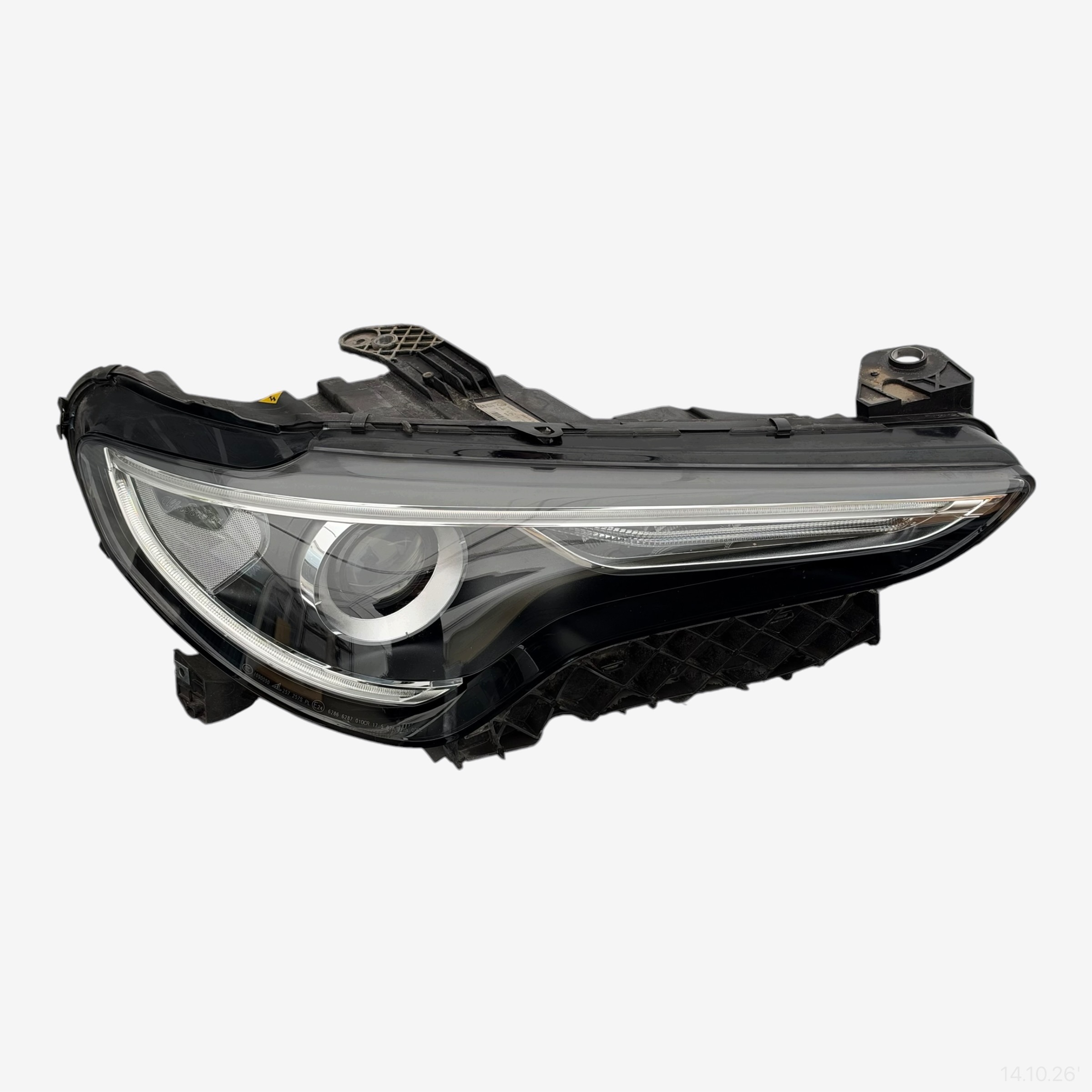 feu avant droit ALFA ROMEO STELVIO 2018 année XENON 50559297