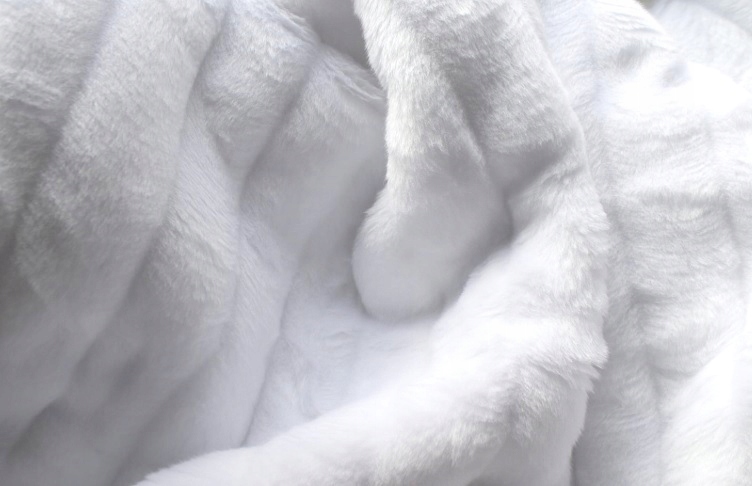 FUTERKO NORKA BIAŁA KOMUNIJNA NARZUTKA DLA DZIEWCZYNKI R. 152 Rozmiar 152