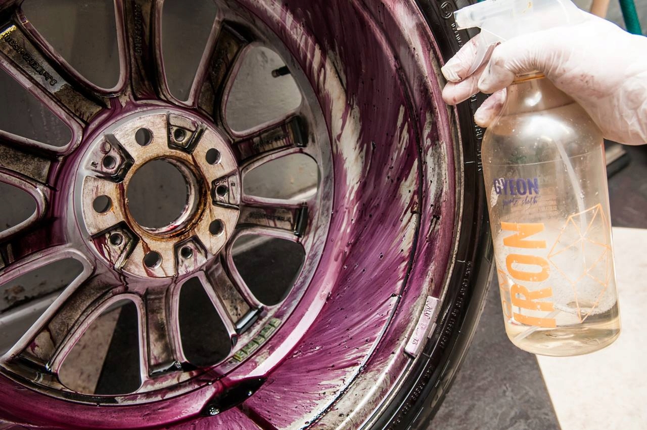 GYEON Q2M IRON REDEFINED 500ML Numer katalogowy producenta 256365