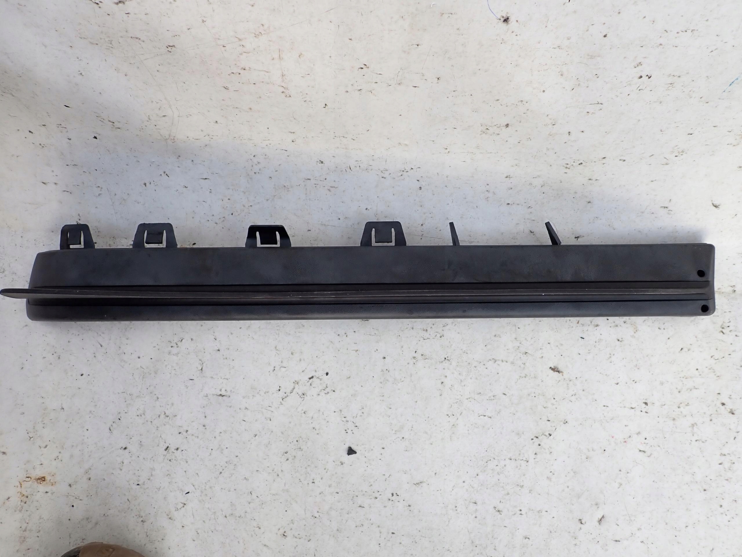 PORSCHE CAYENNE 7P5 Supporto SPOILERA Paraurti Destra
