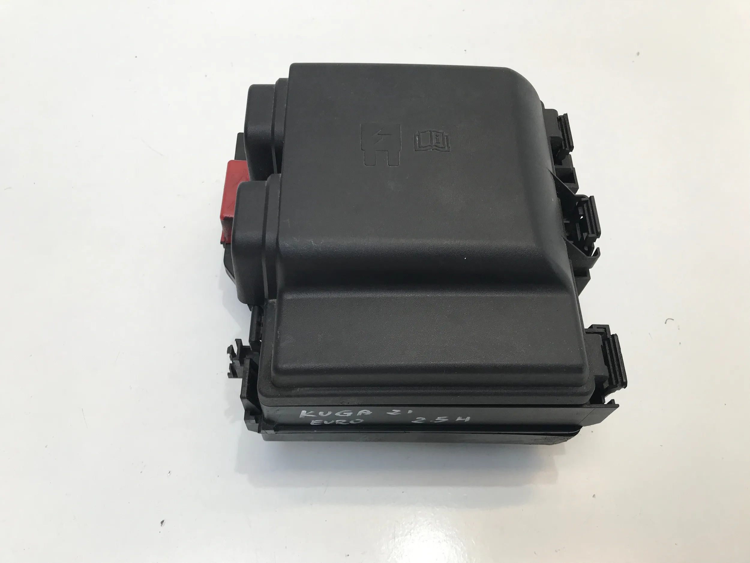 FORD KUGA MK3 2.5 HYBRYDA PUSZKA BEZPIECZNIKÓW