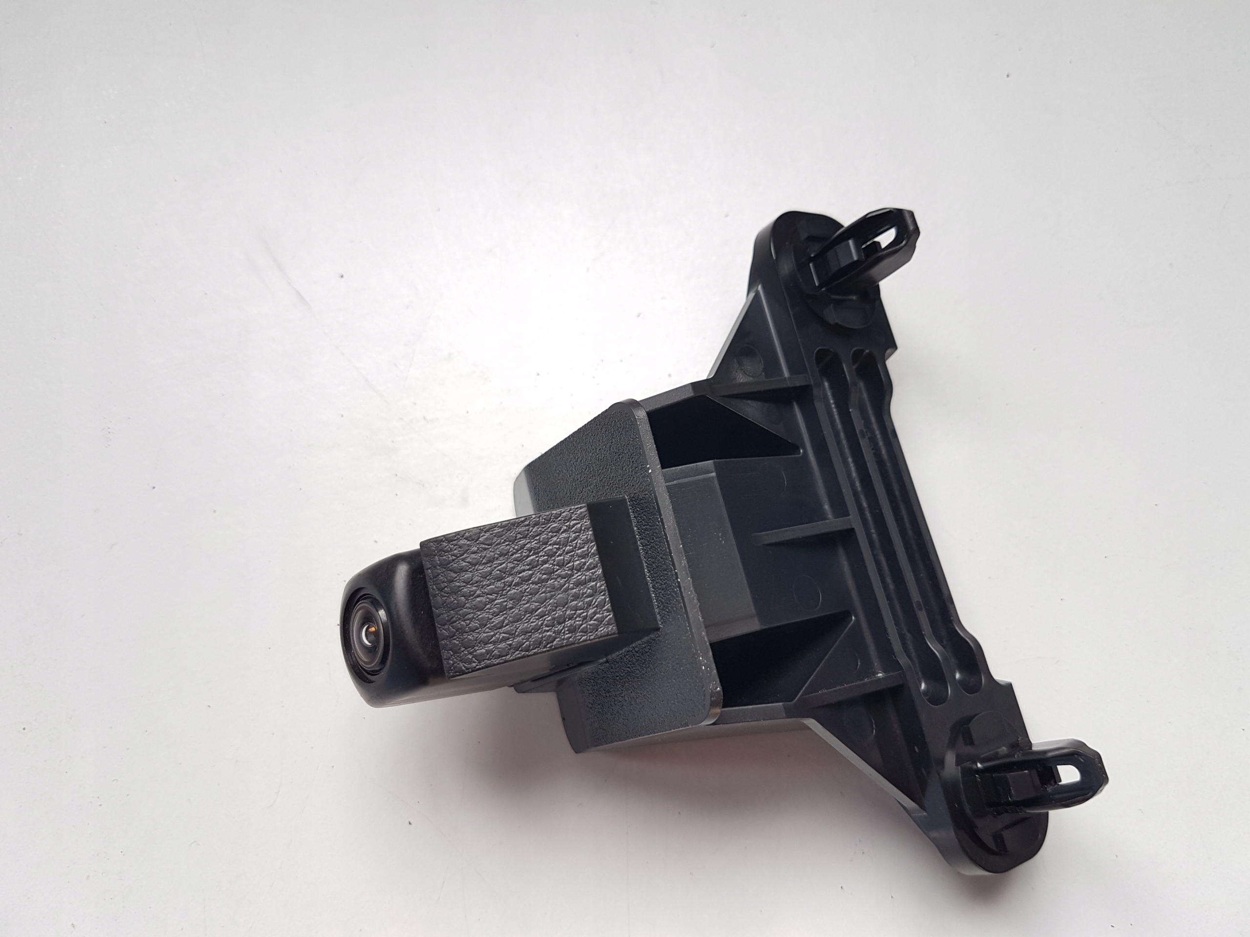 KAMERA TYŁ TYLNA KLAPA TOYOTA RAV4 V 5 19-22 Numer katalogowy części 867C0-42010 RAV4 V