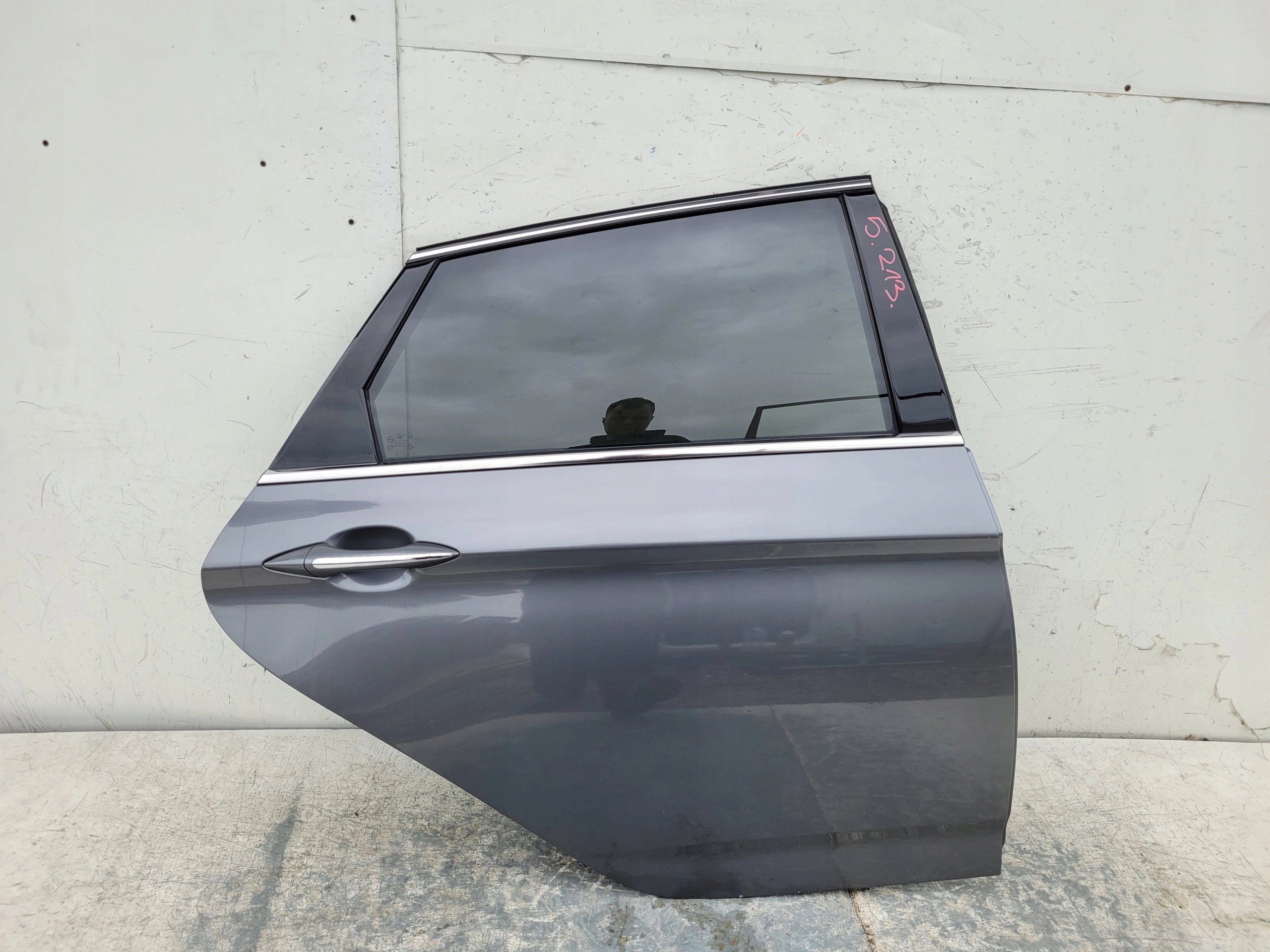 HYUNDAI I40 KOMBI DRZWI PRAWY PRAWE TYŁ TYLNE