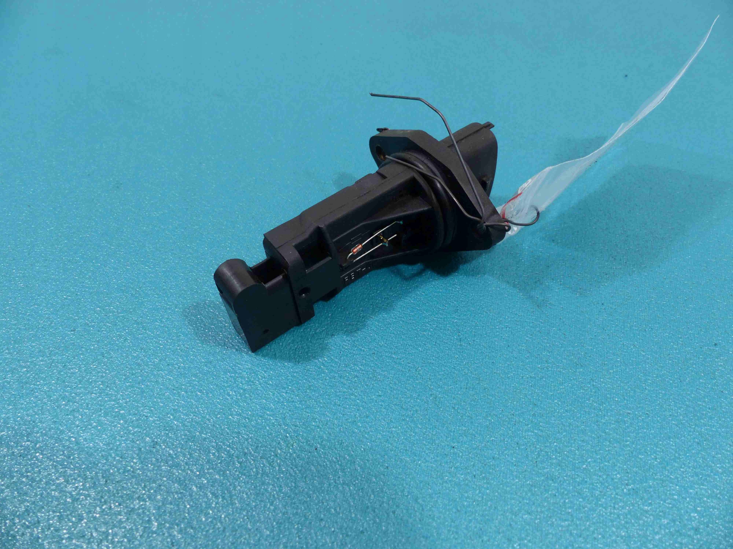 PRZEPŁYWOMIERZ ALFA ROMEO 156 2.5 V6