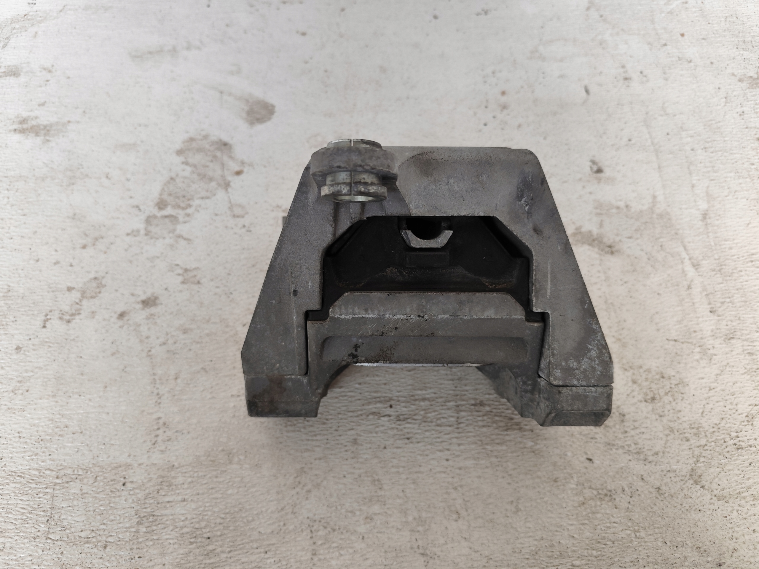 SAAB 9-3 II 2007 2.0T engine mount