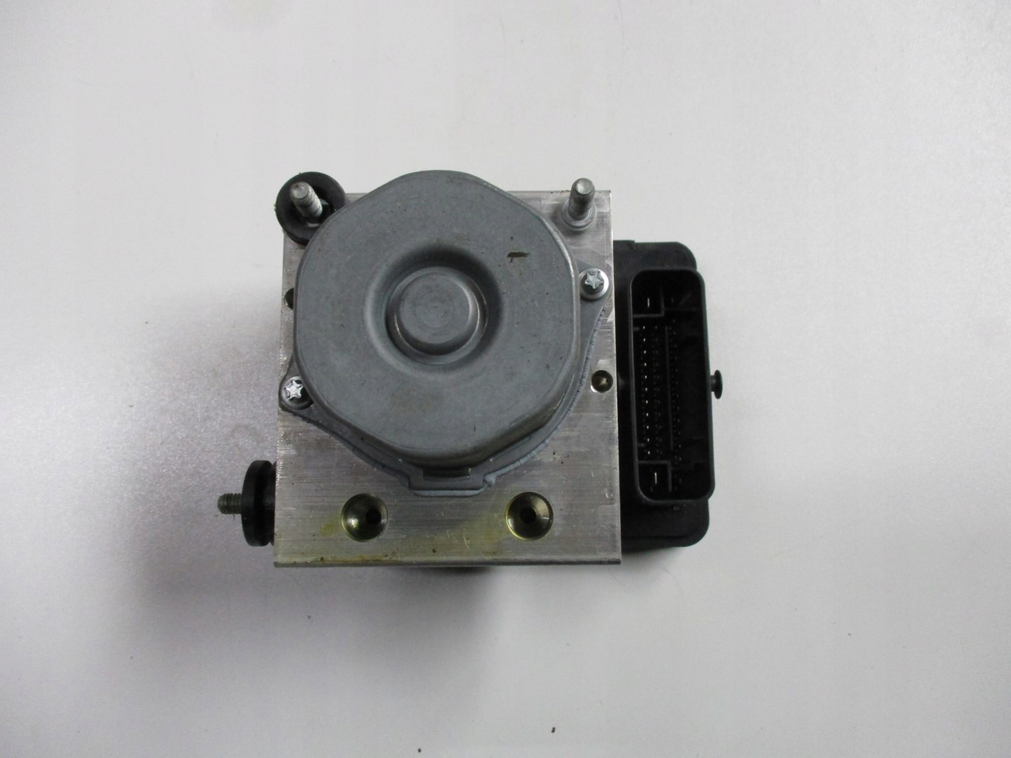 ABS RENAULT CAPTUR 1,5DCI 476608644R