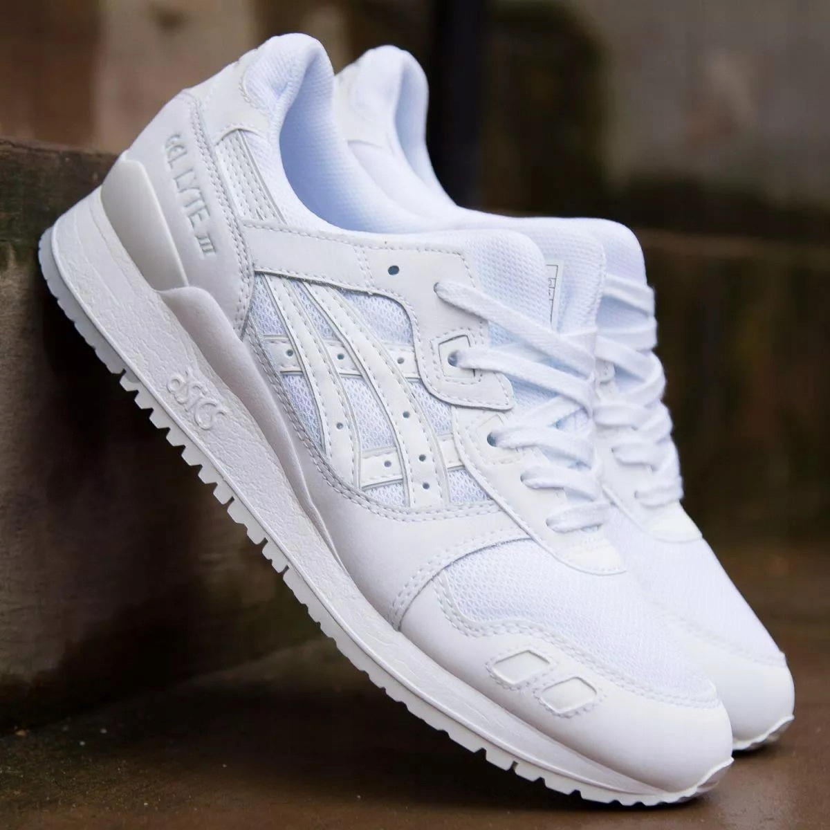 

Asics Gel-lyte II H7N3N-0101 buty 37,5