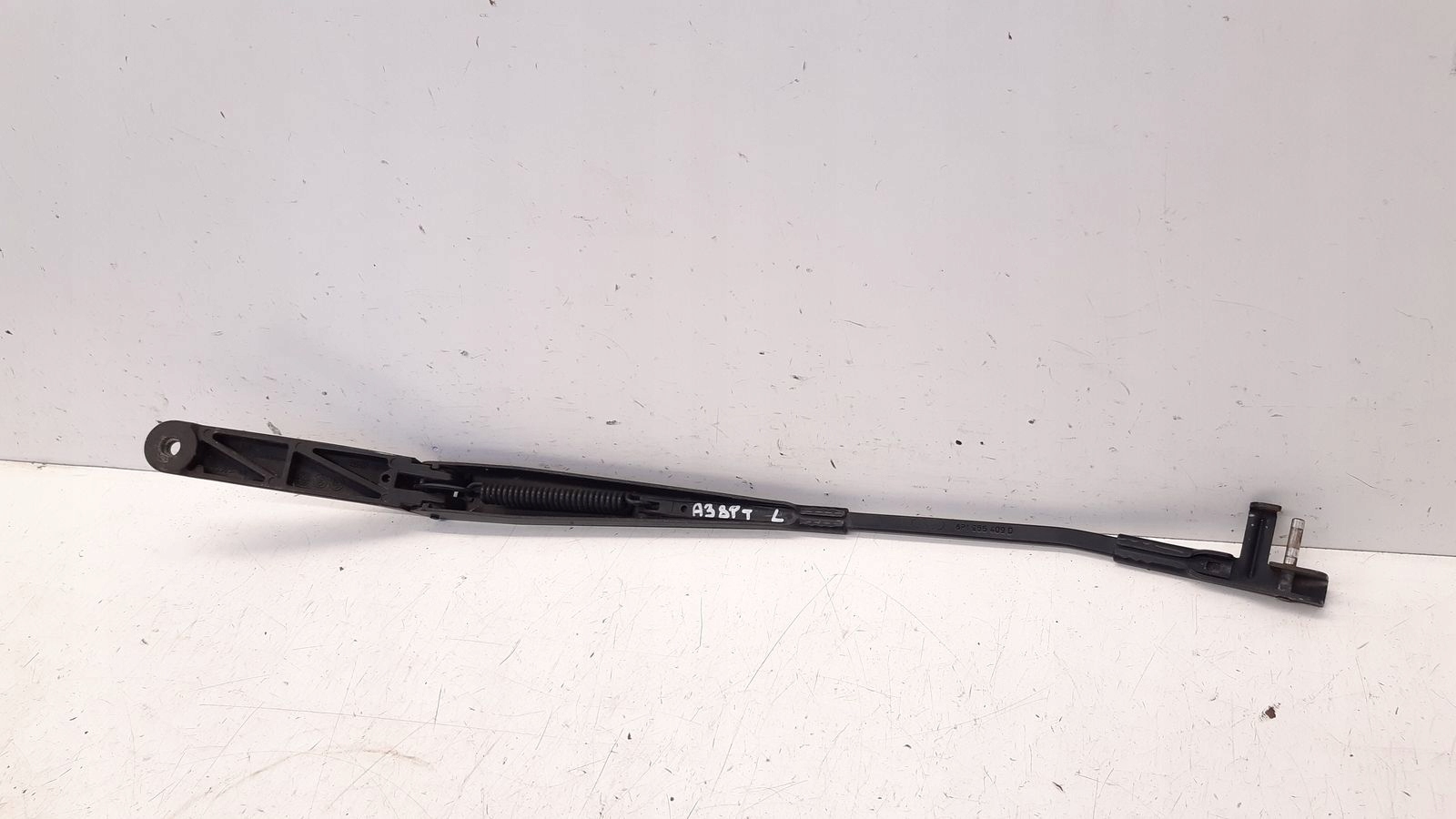 wiper arm left Audi A3 8P 1,6 MPI