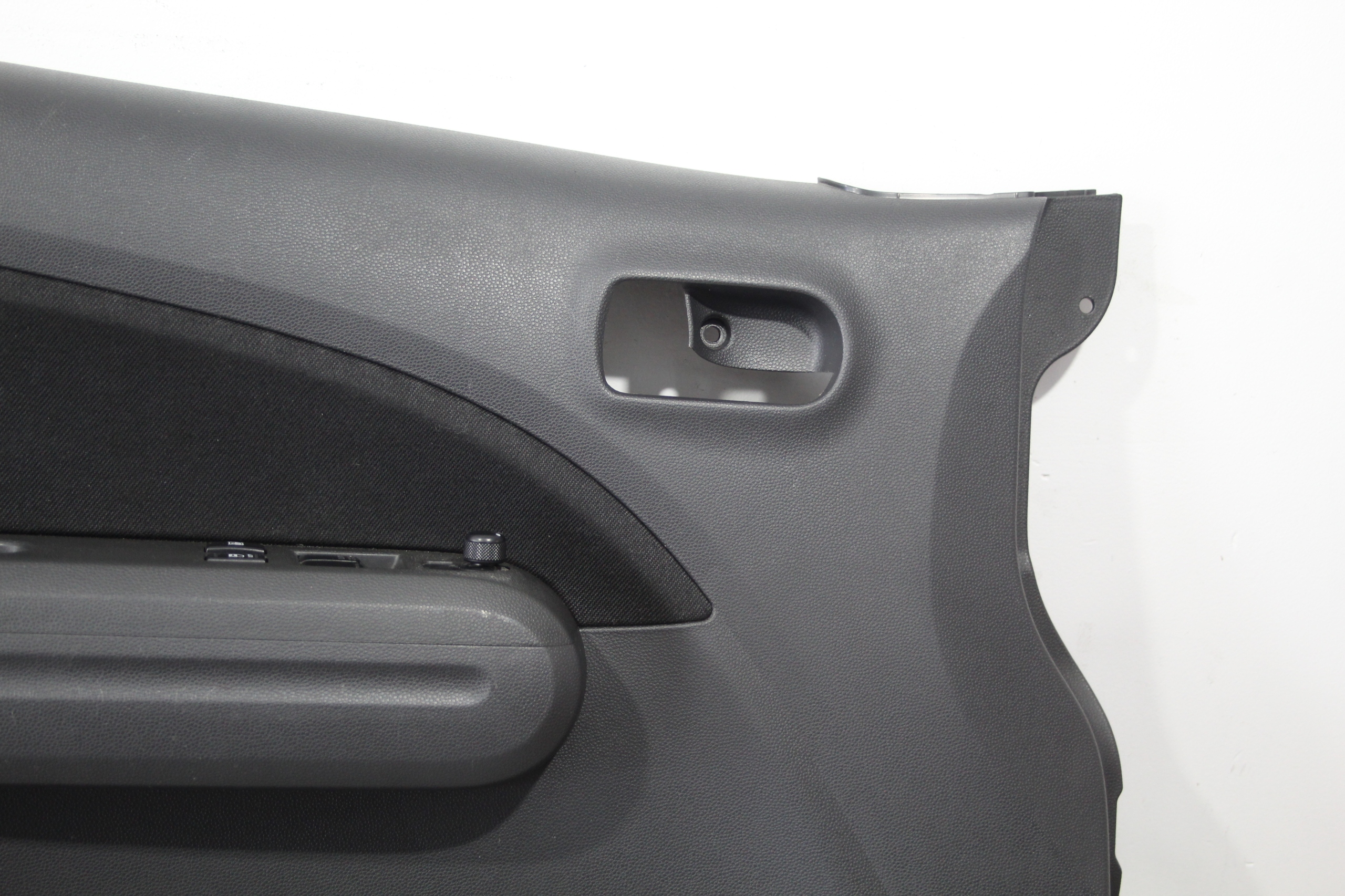 side door left front SUZUKI SPLASH