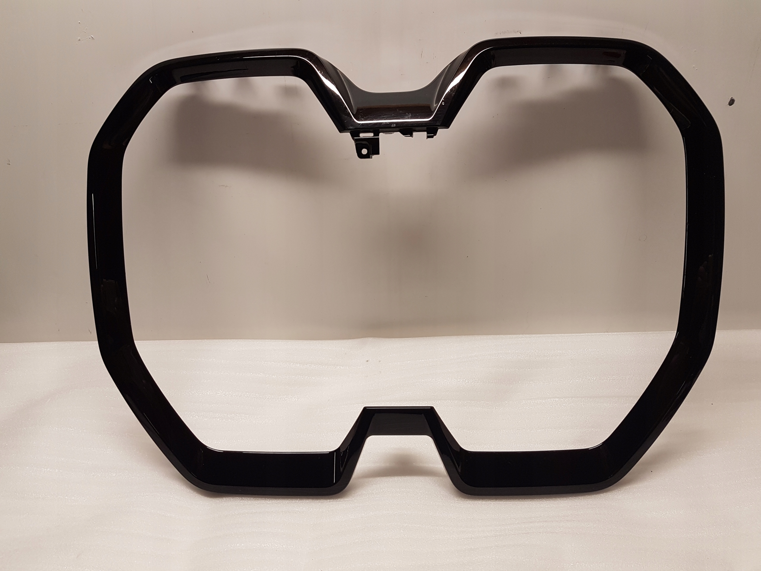 front PREKLADgrill frame BMW iX M60 9492163