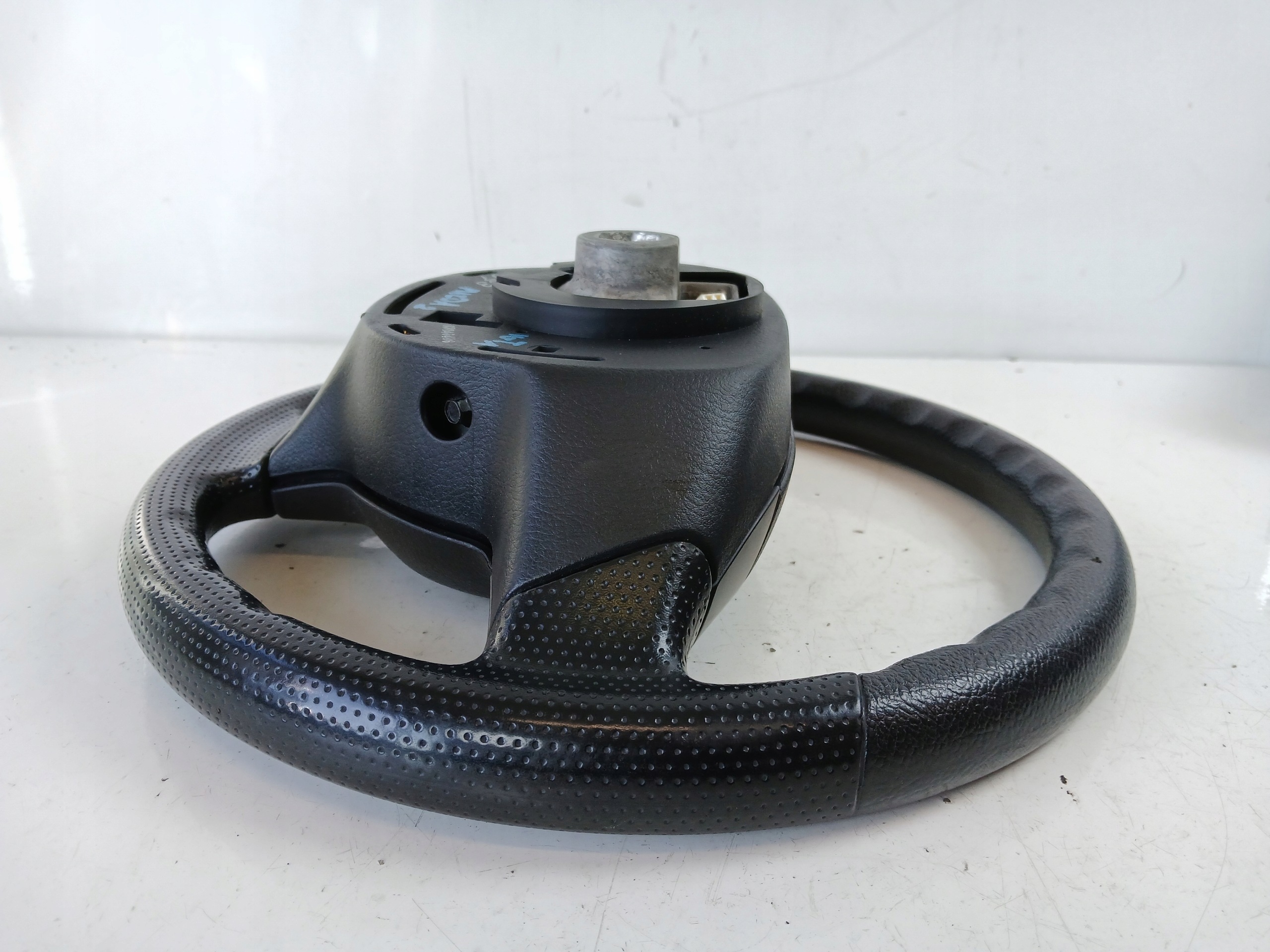 MAZDA 2 DY steering wheel, leather MULTIFUNKCJA airbag nice