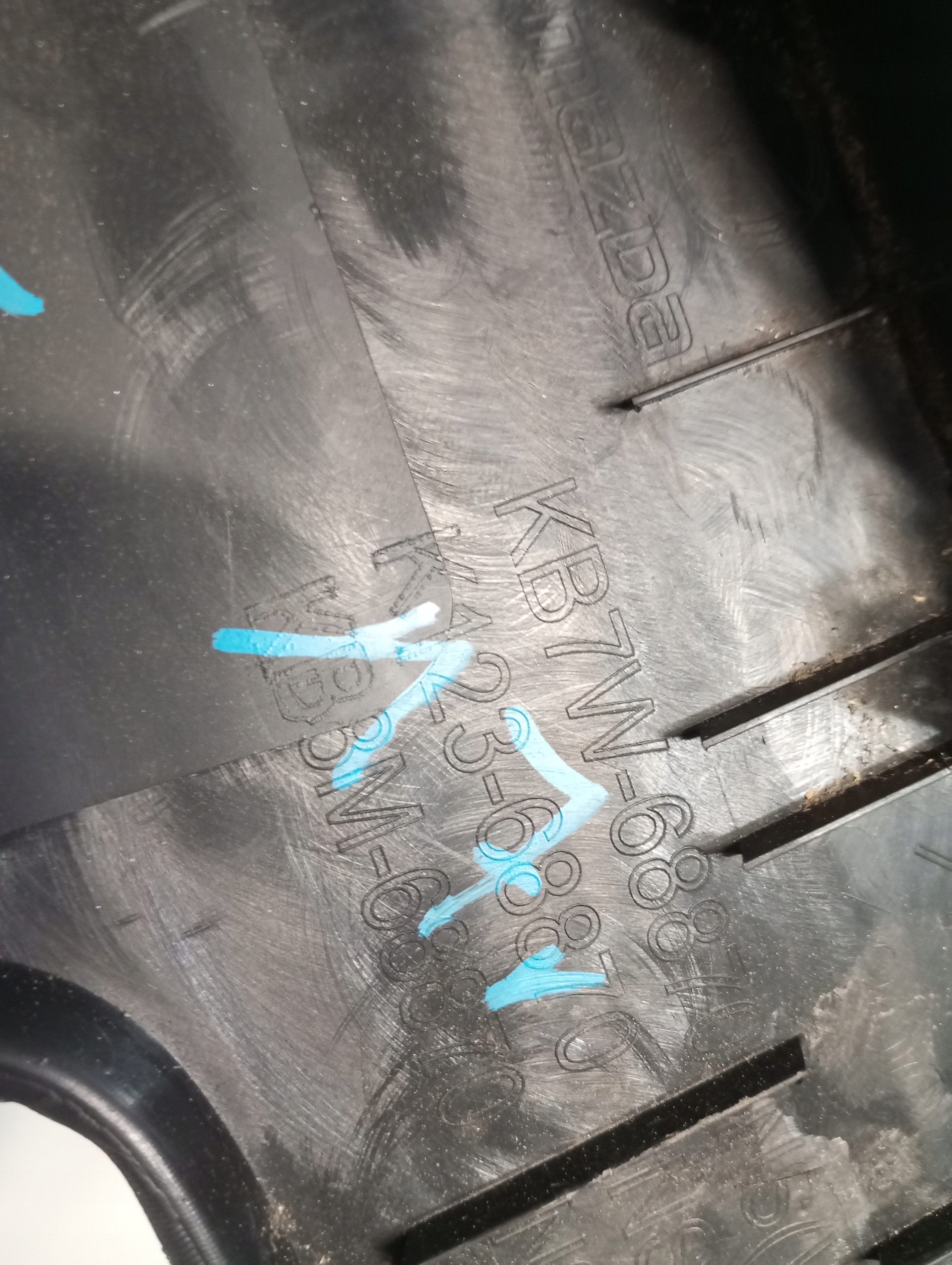 boot upholstery MAZDA CX5 KB7W-68870