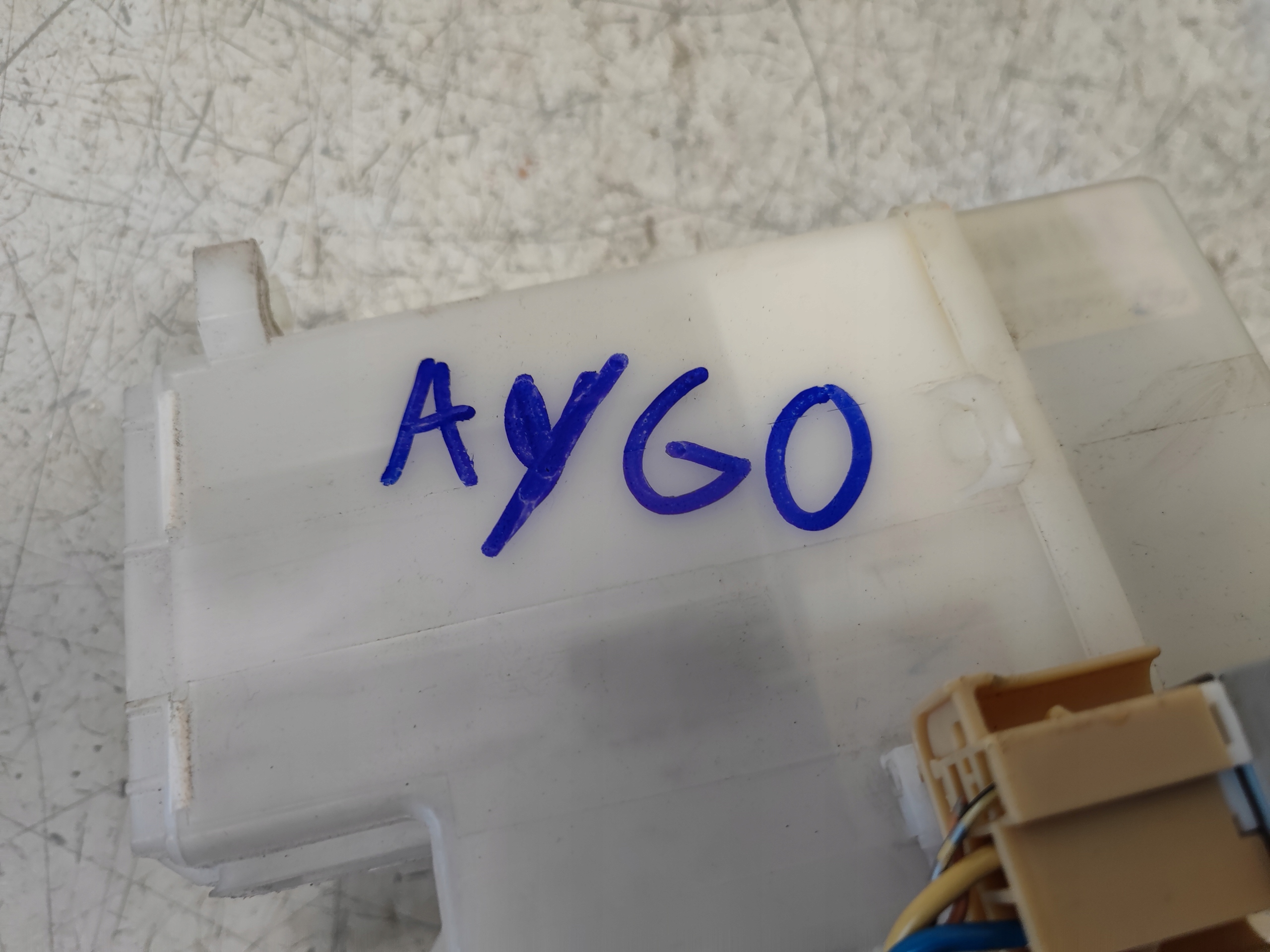 Module fusibles TOYOTA AYGO et