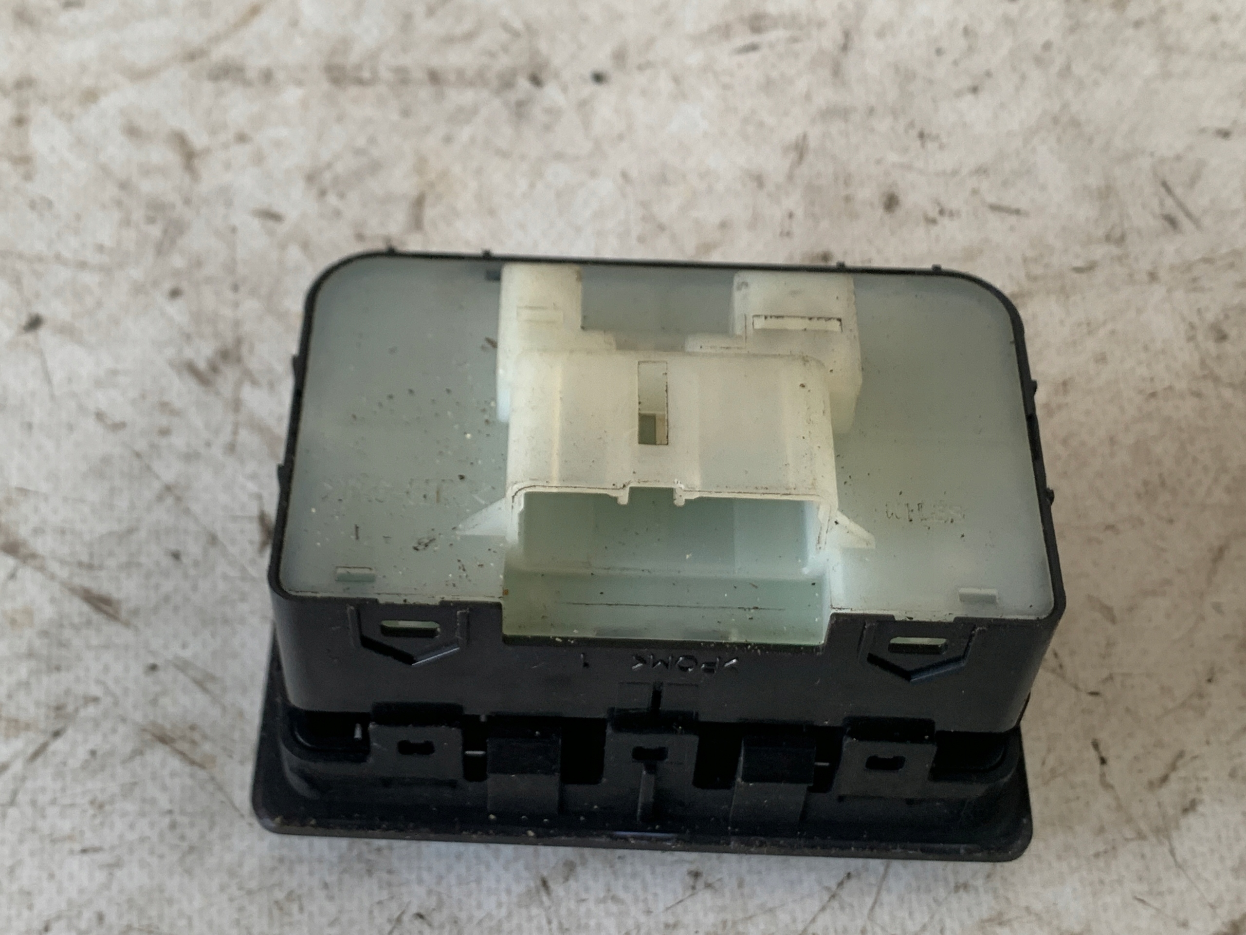 # PANEL de chauffage Sièges SUBARU OUTBACK 05-09