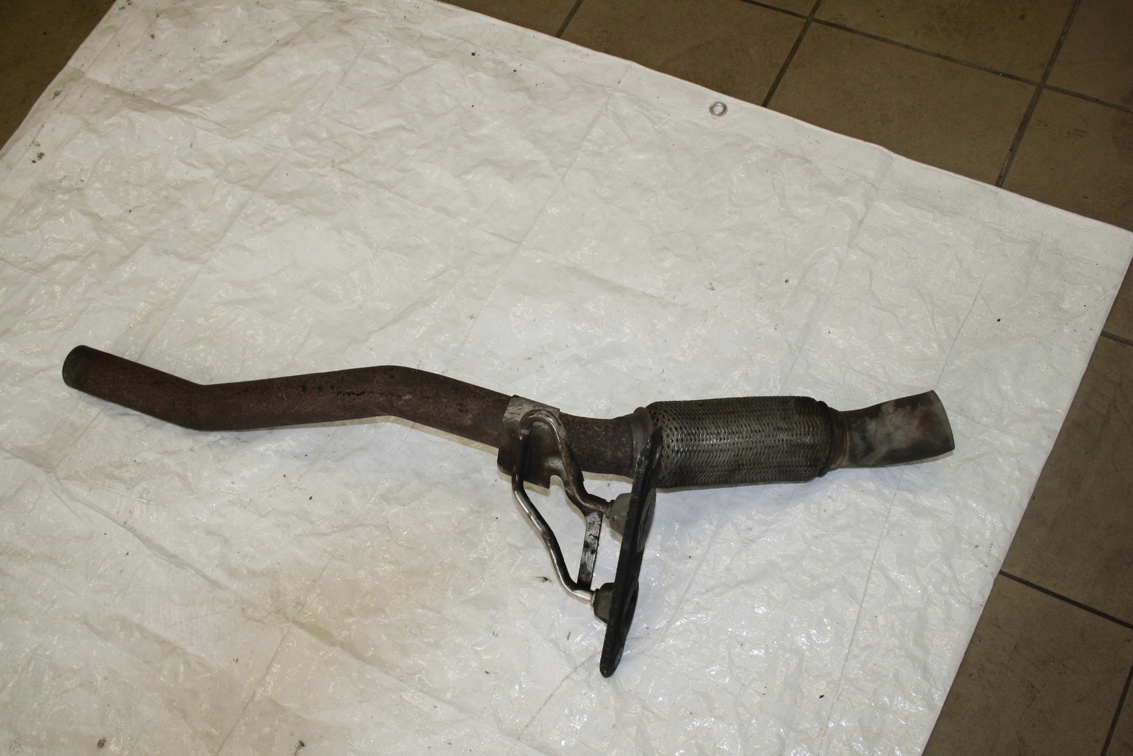 ТРУБА ГЛУШИТЕЛЯ ГИБКАЯ МУФТА VW GOLF 5 2.0 TDI