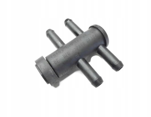 Распределитель топлива 2.0 2.7 3.0 TDI 8T0127247C