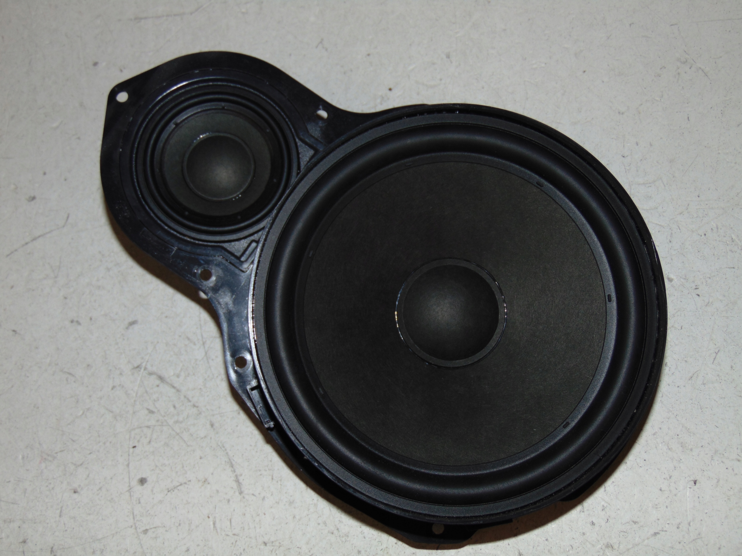 Динамик передний передний VW PASSAT CC LIFT 3C8035454A