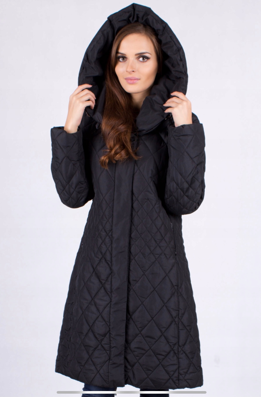 

Płaszcz Zimowy Damski Plus Size XXL Czarny