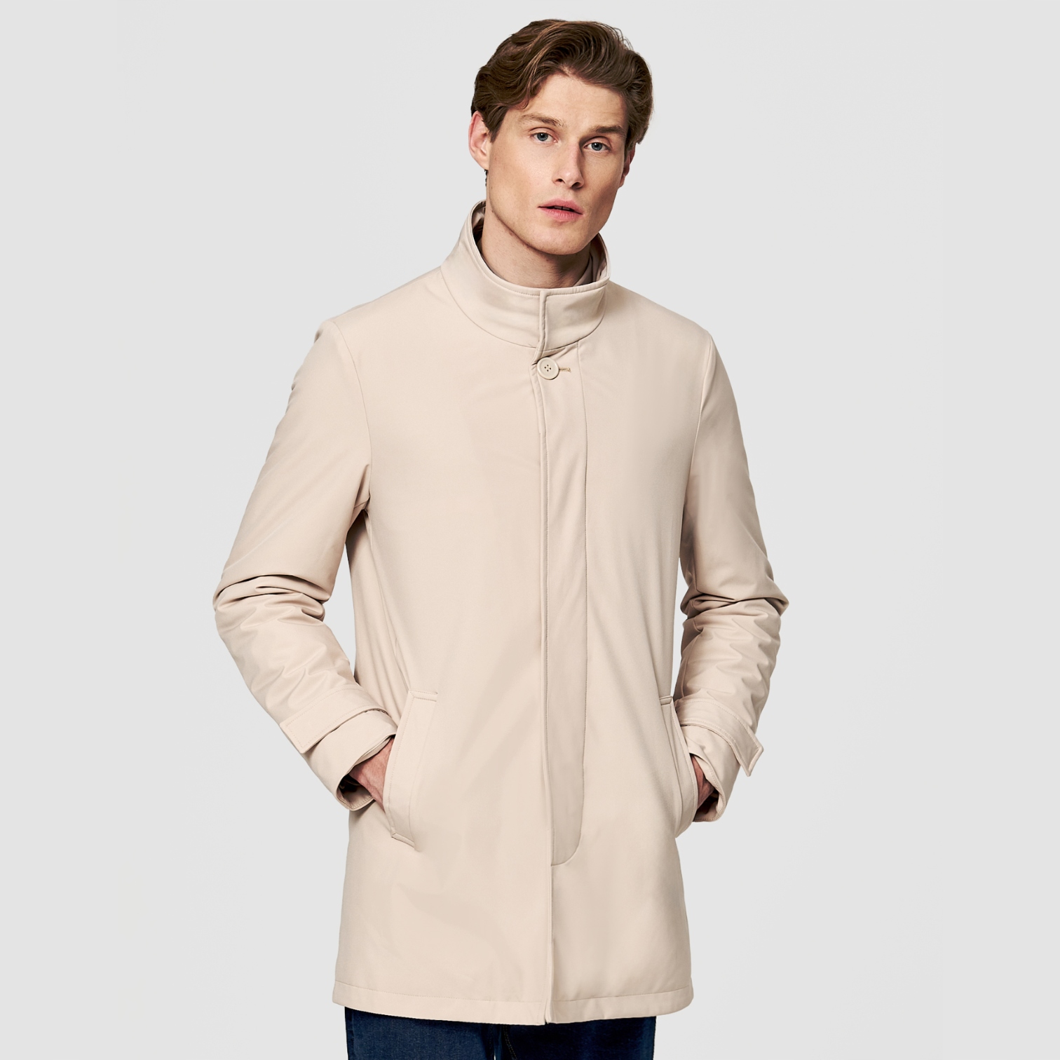 Béžový jarní pánský kabát s vysokým stojáčkem Pako Lorente vel 58