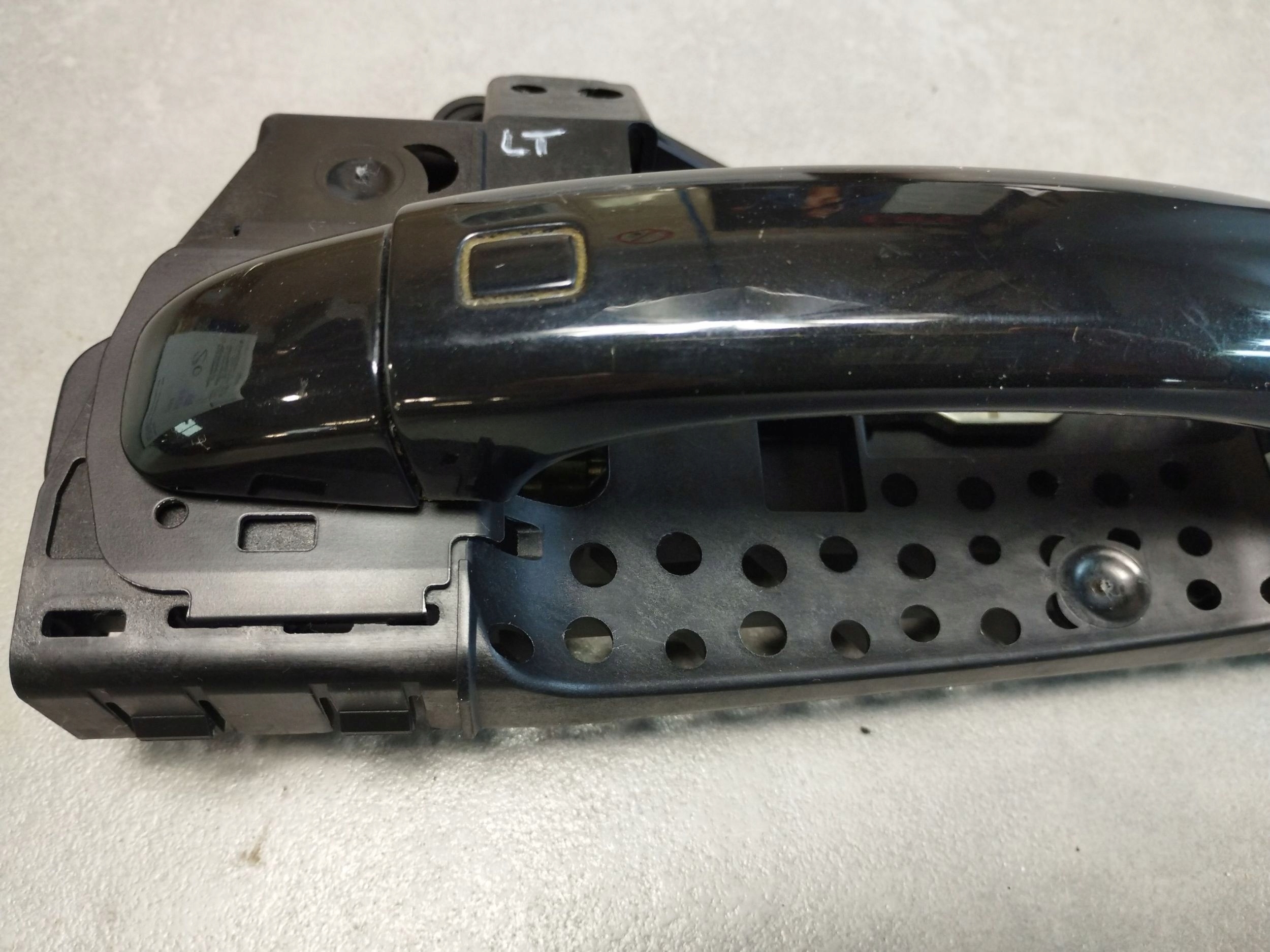 Audi A5 Sportback 8TA handle left rear part LY9T KESSY 8T0837205A