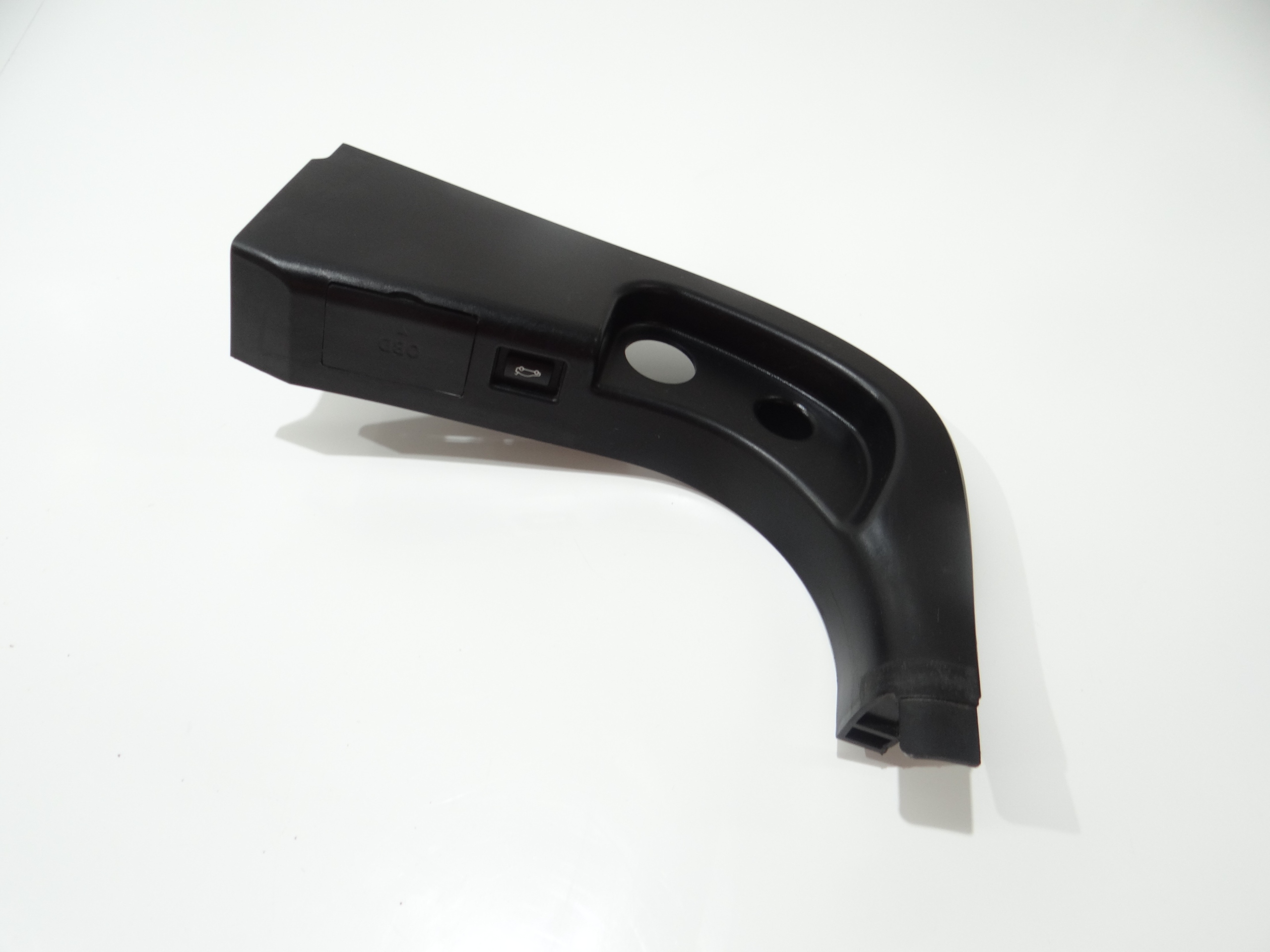kryt SLUPKA PRAHU levá BMW 5 E60 E61 EU 7025029 (3468041) EU