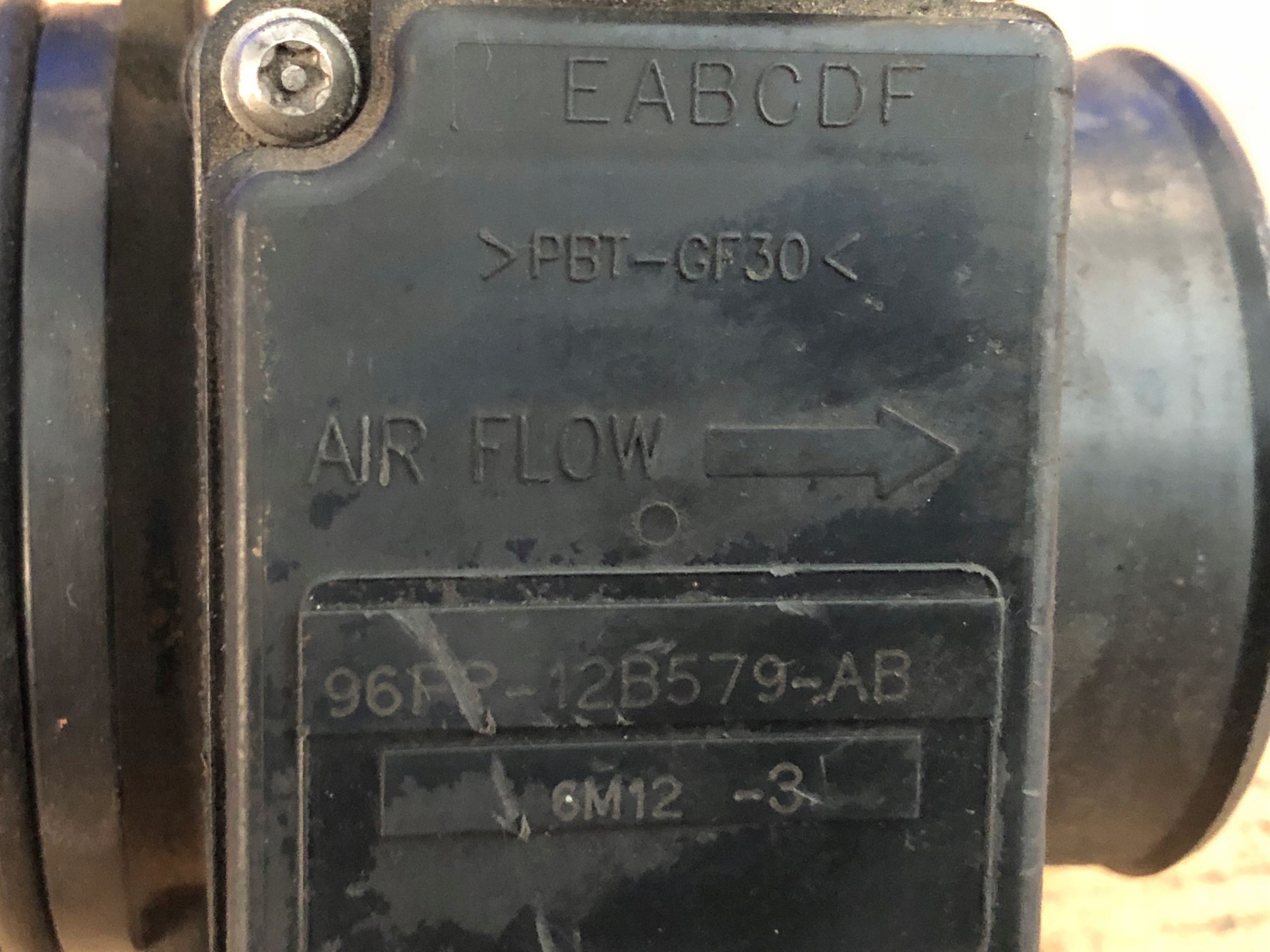 flow meter Ford Ka 1,3B 96FP-12B579-AB 6M12-3