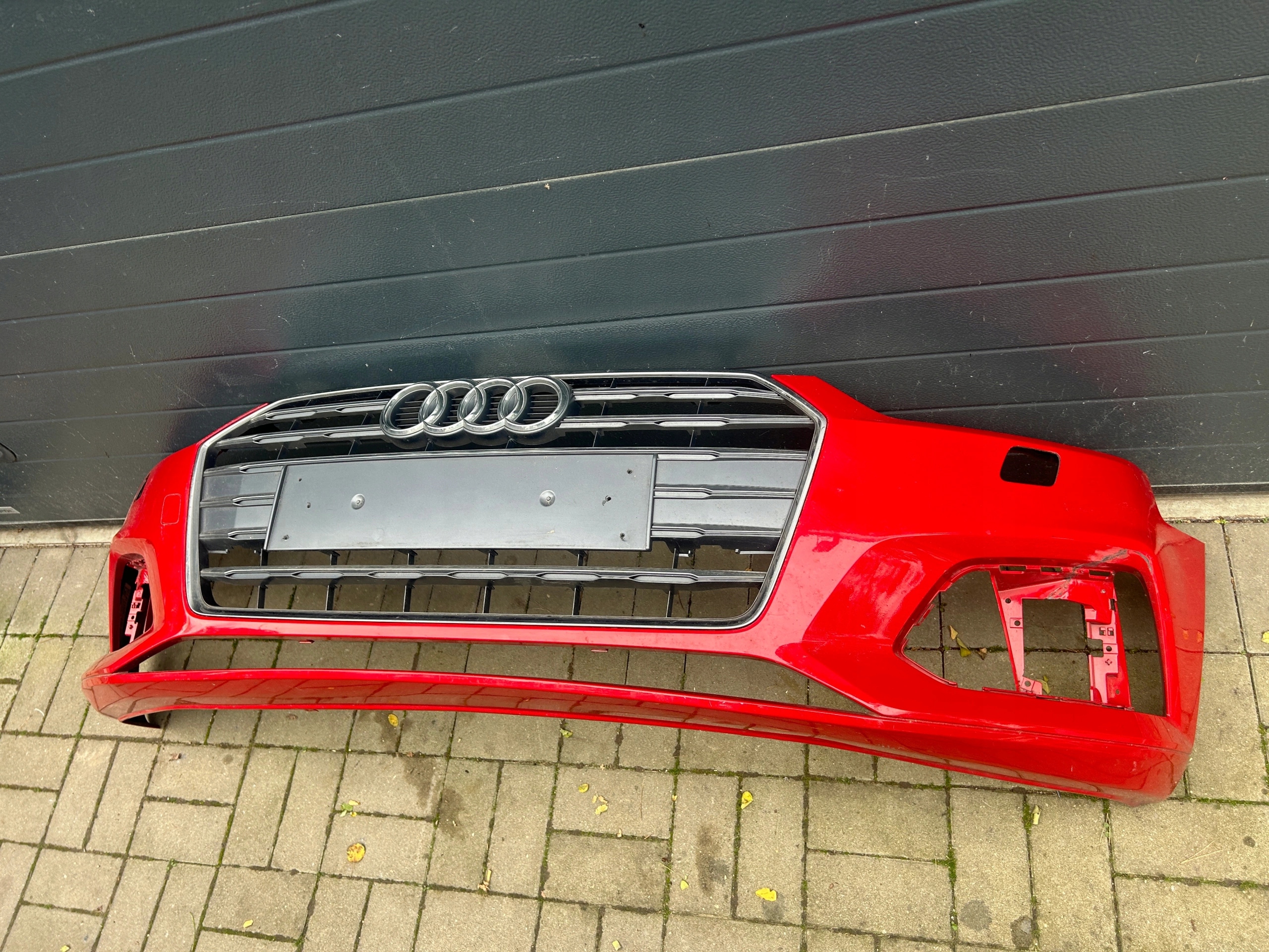Audi A5 8W6 16- nárazník předek přední