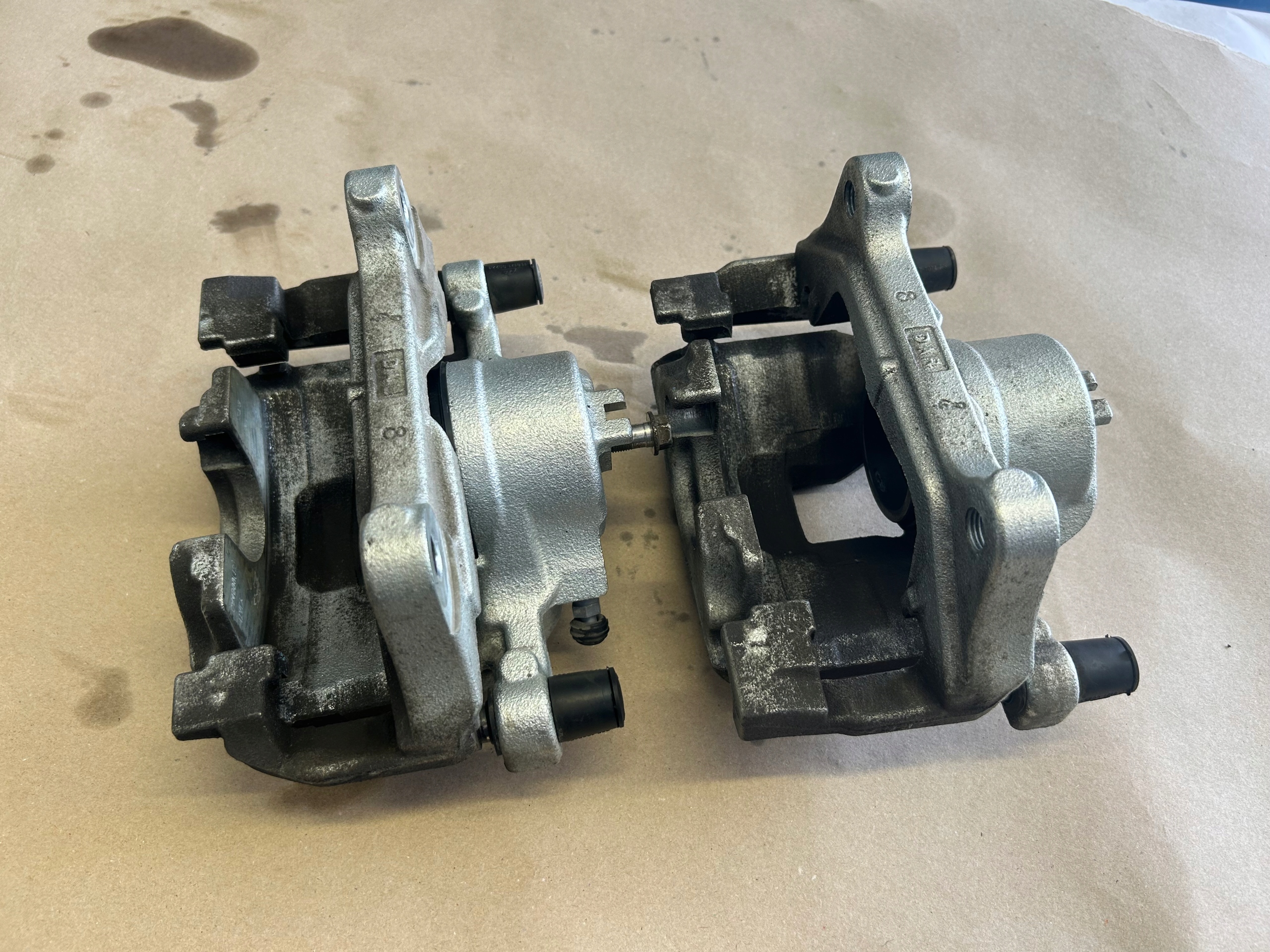 RENAULT AUSTRAL 1,2 E-TECH caliper brake front left right