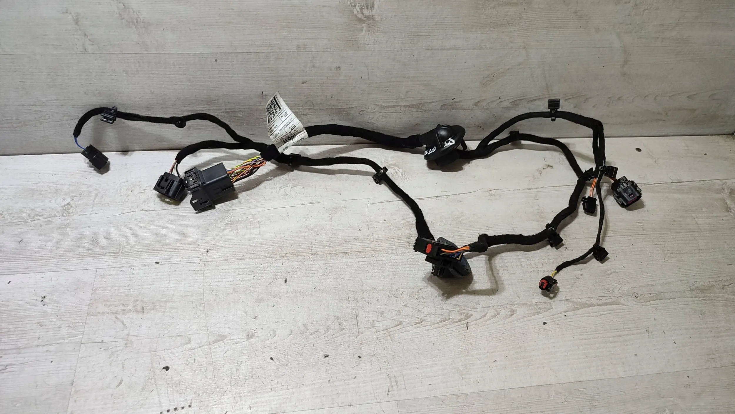 Alfa Romeo Stelvio 2.0T 21r. bundle przewodow right rear part