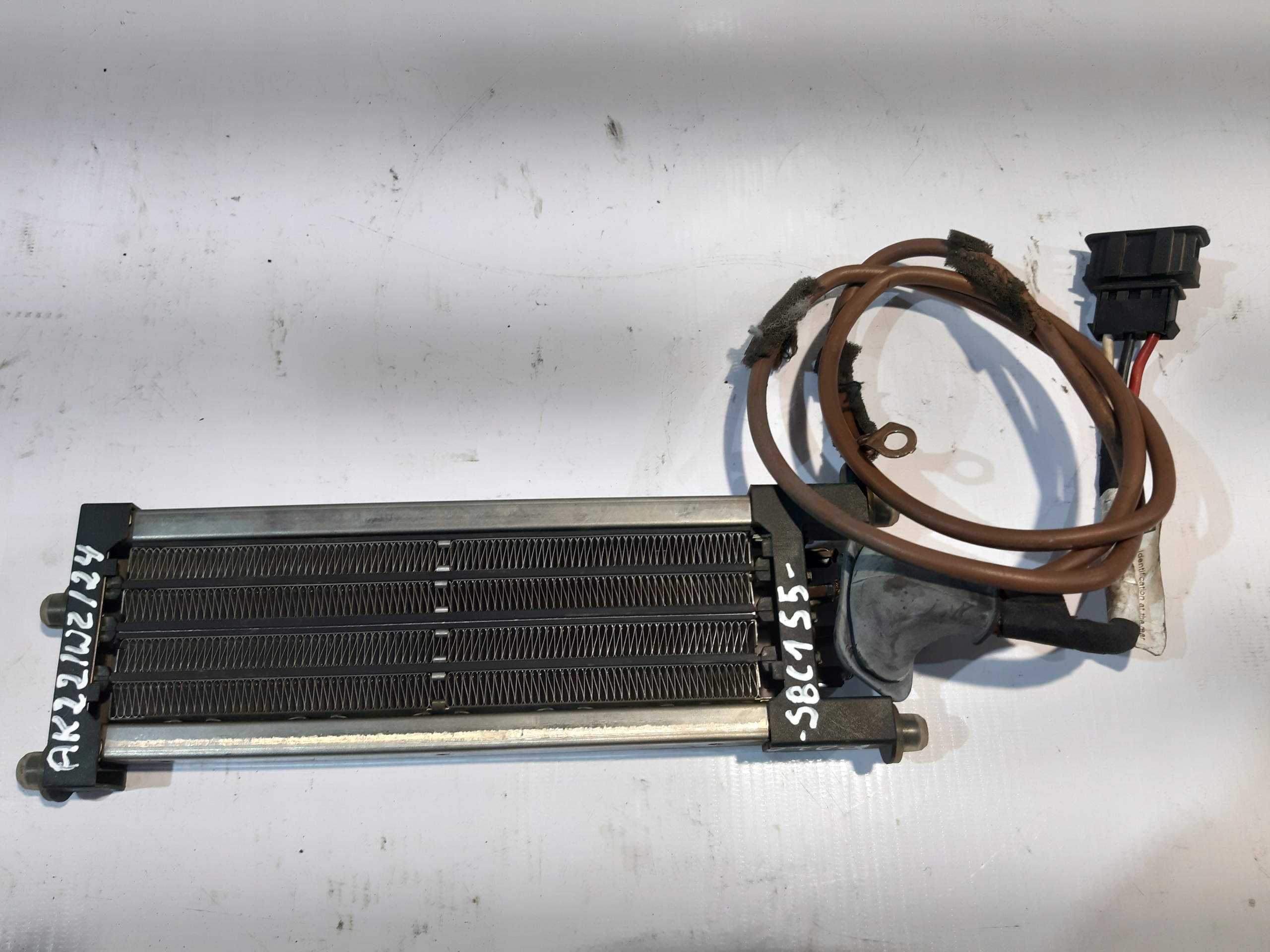 Volkswagen VW OE 6E1963235 heater electrical