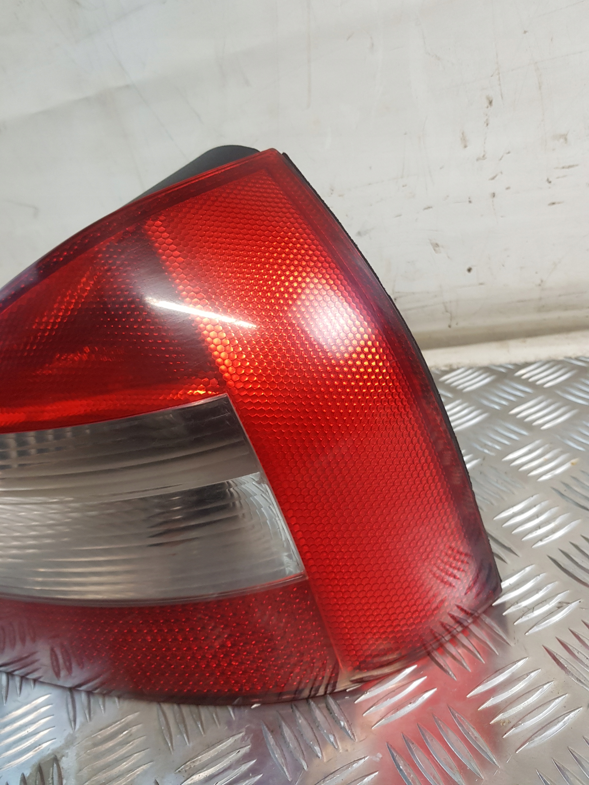light right rear part AUDI A3 8L 01R- 8L0945096B EUROPA