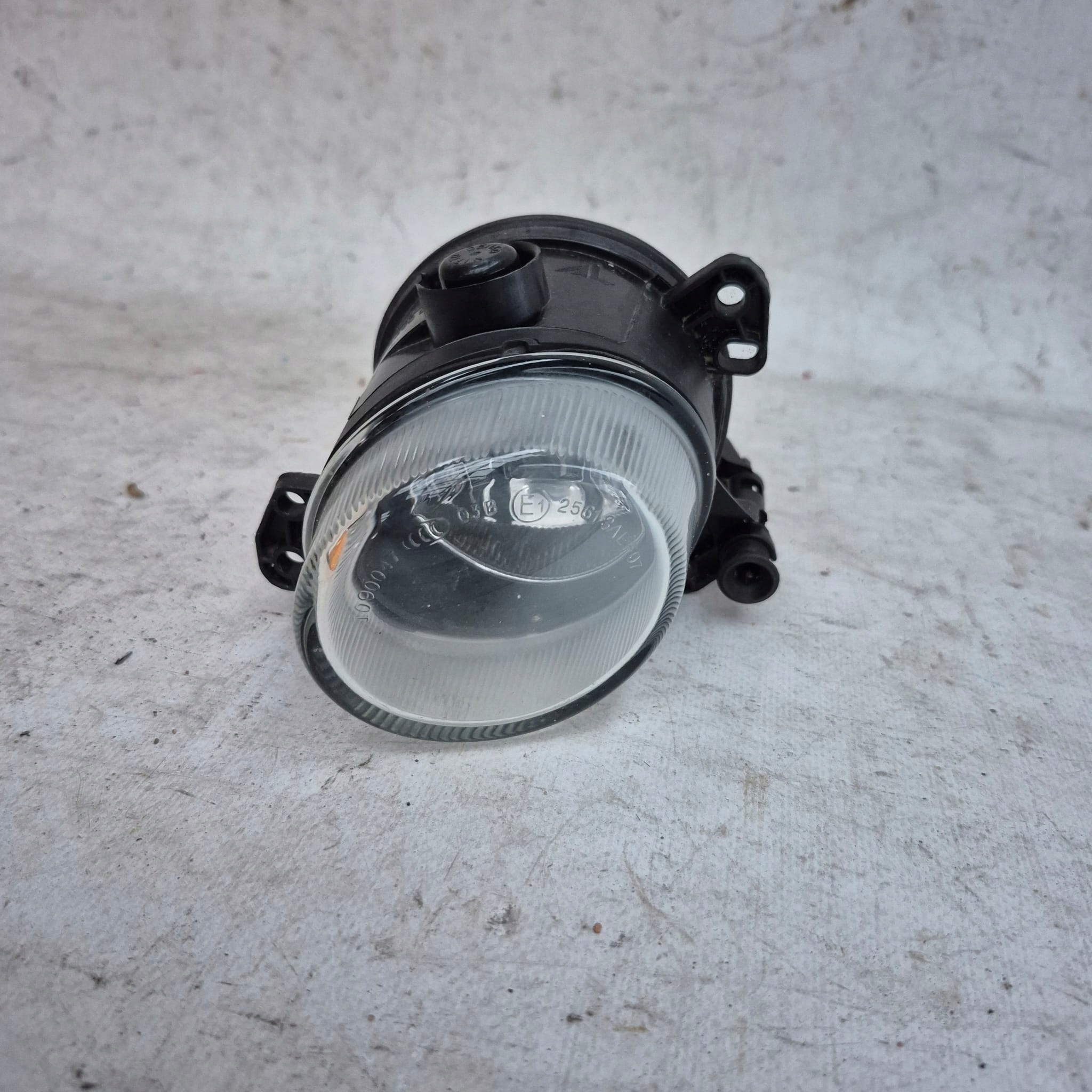 MERCEDES E-KLASA W212 09-13 Nebelscheinwerfer links