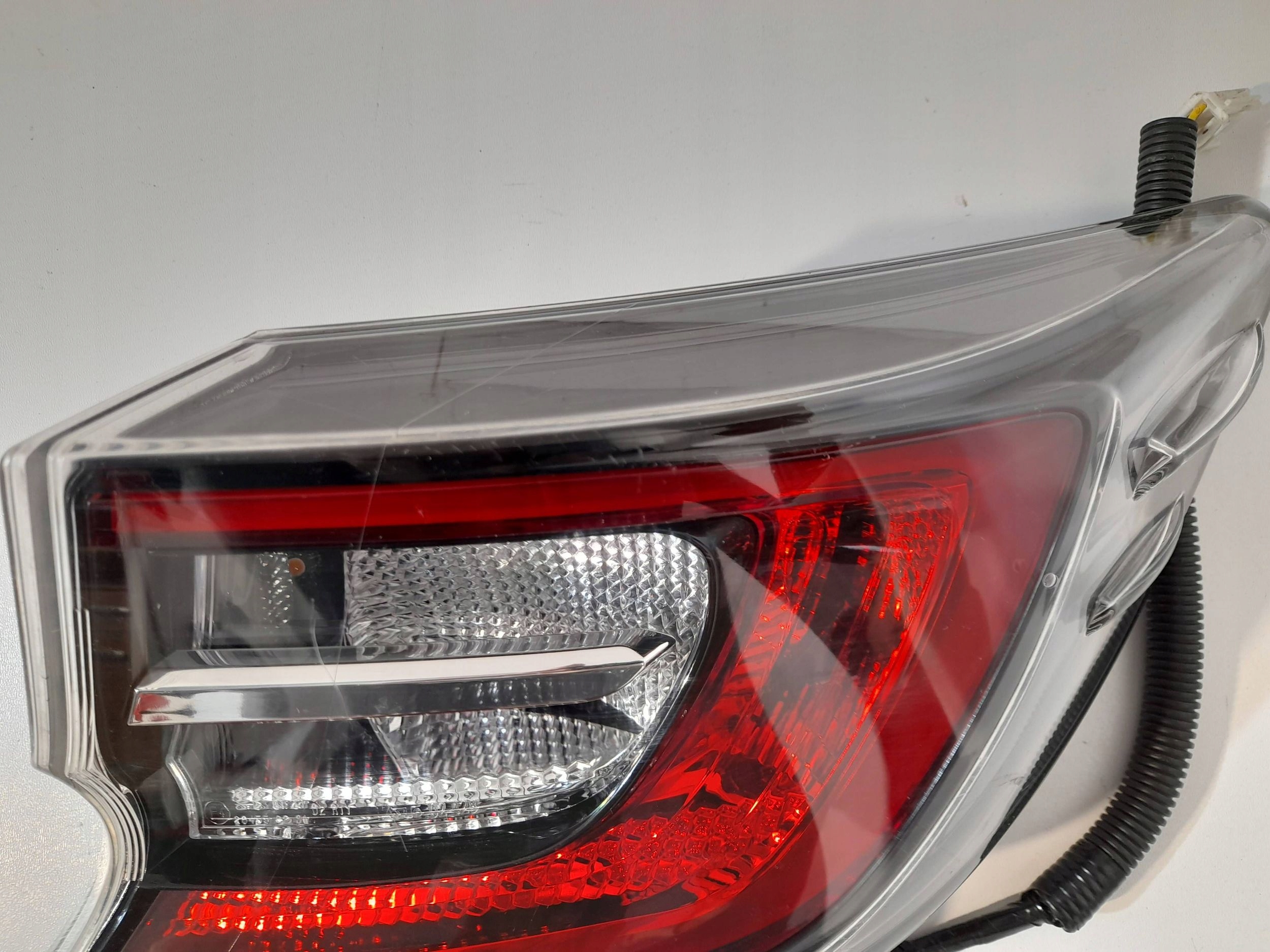 Toyota Corolla E210 E21 Hatchback Licht hinten rechts (R306)