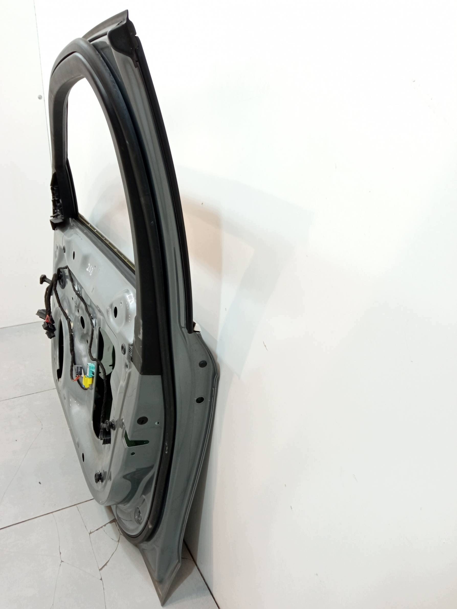 door right front LY7G Audi A4 IV (2008-2015) B8