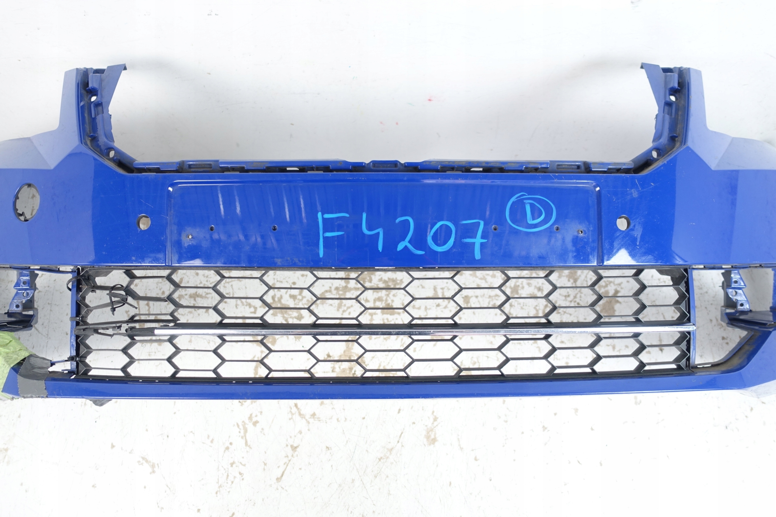 SKODA SUPERB III 2015- bumper front 3V0807221