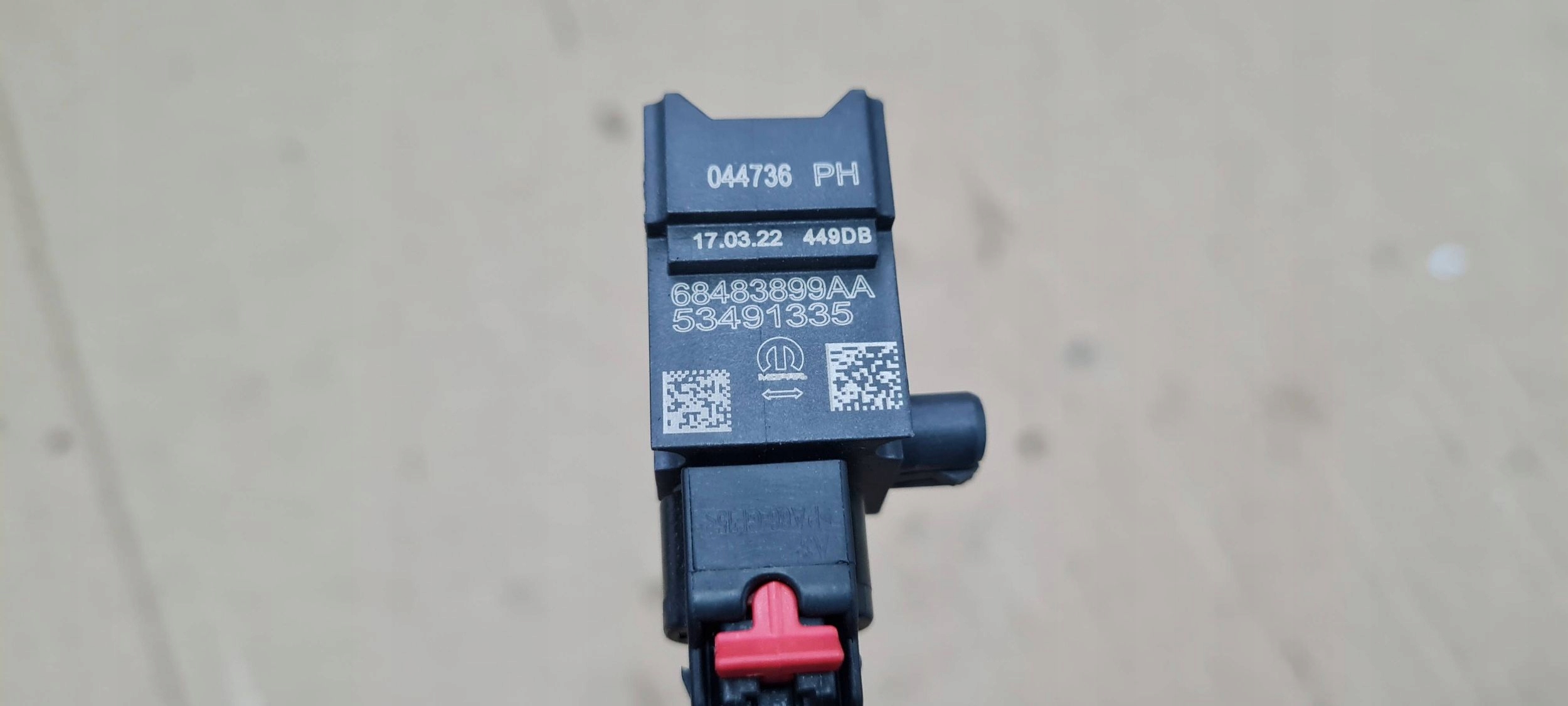 Chrysler Pacifica 2022 Crashsensor Drucksensor UDERZENIOWY Connector Contact 68483899AA