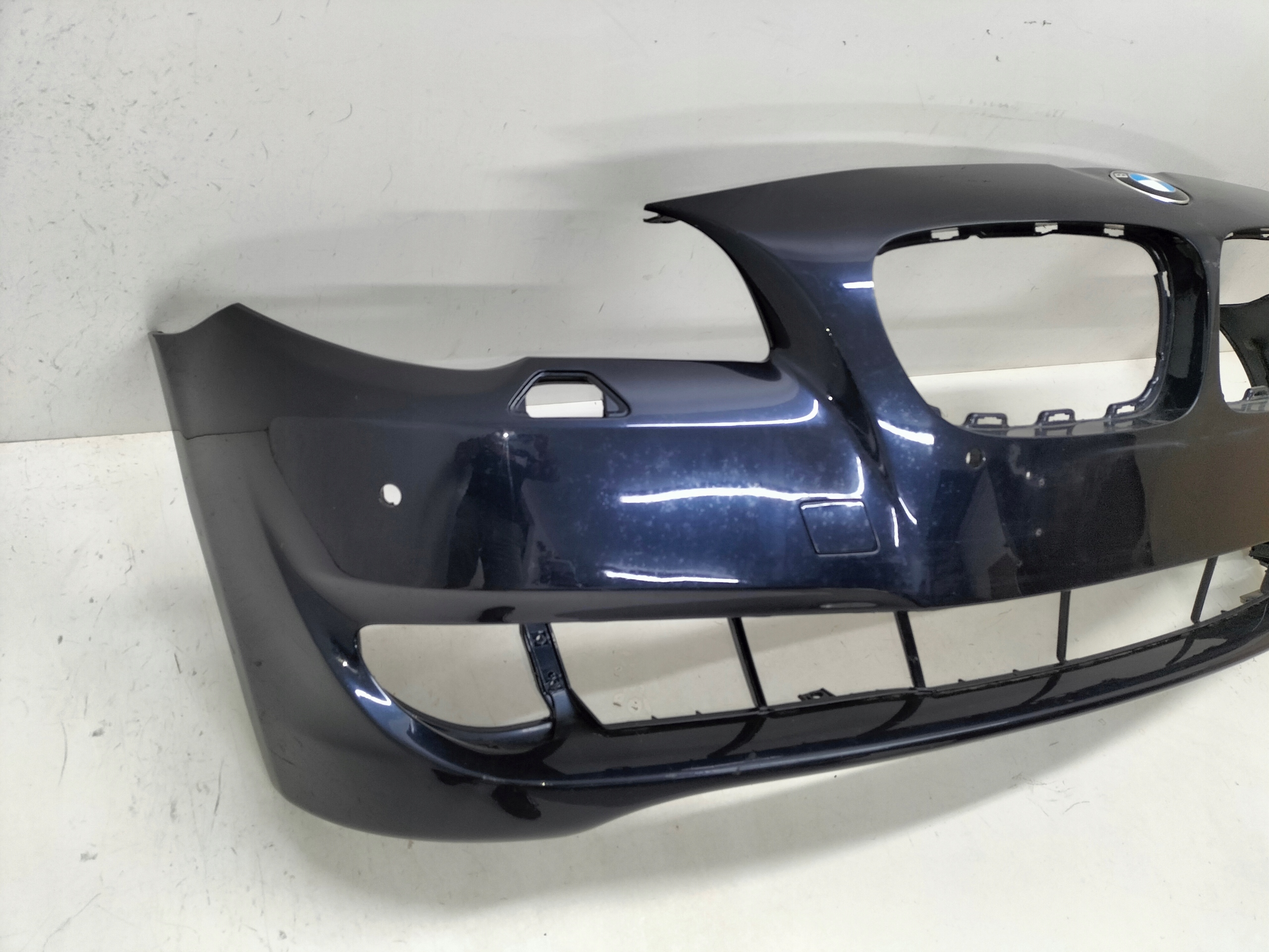 front bumper front BMW 5 F10 F11 10-13