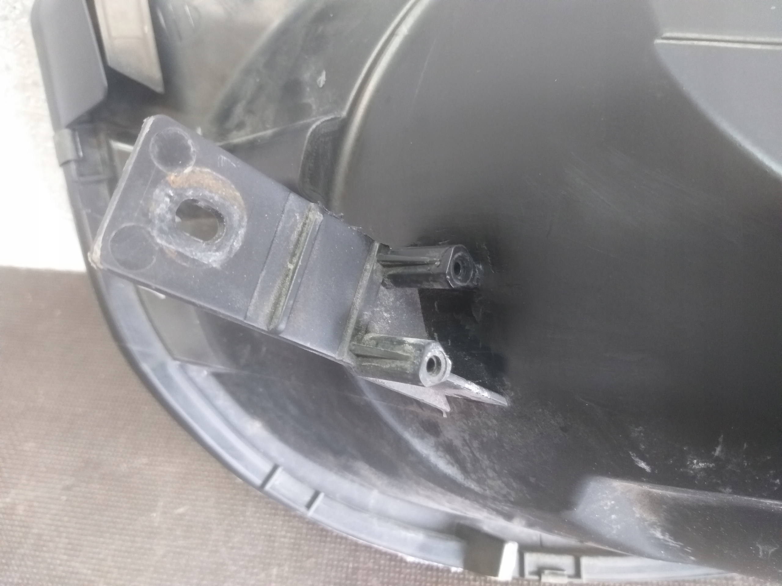 LIGHT FRONT RIGHT MITSUBISHI COLT LIFT 08- 8301B180
