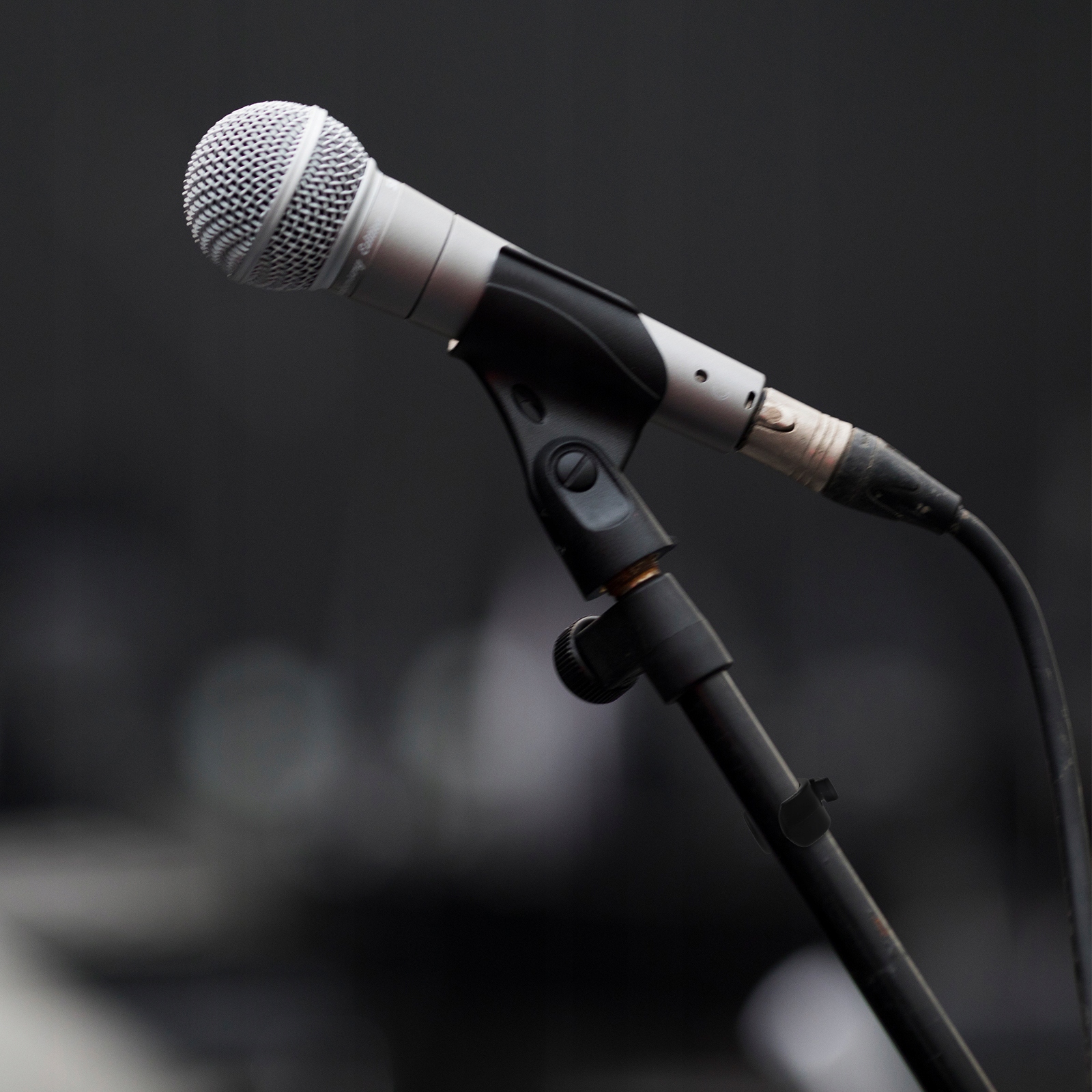 ZACISKI DO PRZEWODÓW PRZEWÓD ZACISK KABLA MIKROFON Marka bez marki