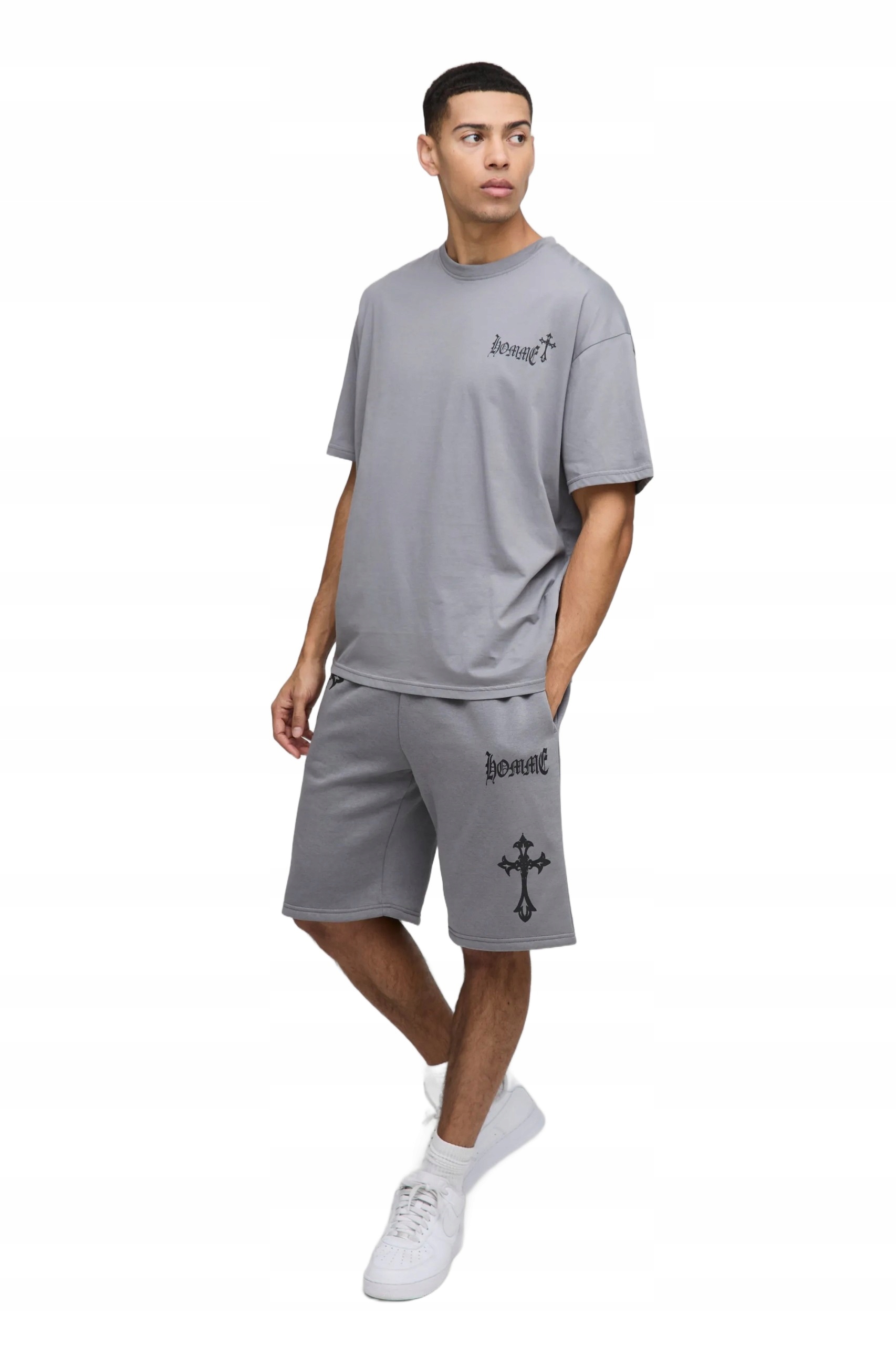 Boohooman Šedý Pánský Komplet S Potiskem Kříže A Nápisy M Z3A