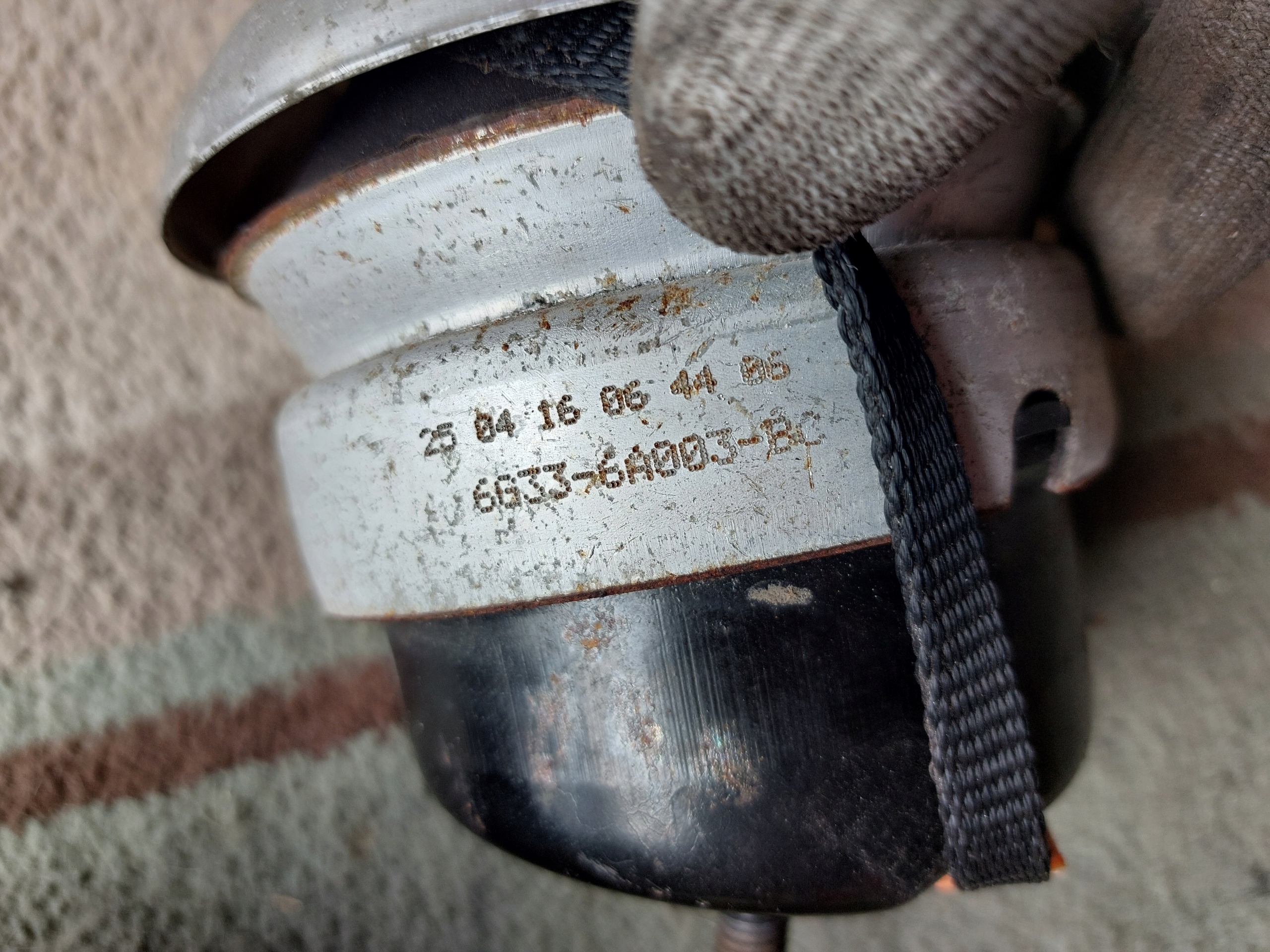 engine mount ASTON MARTIN VANTAGE 4.7 V8 17r